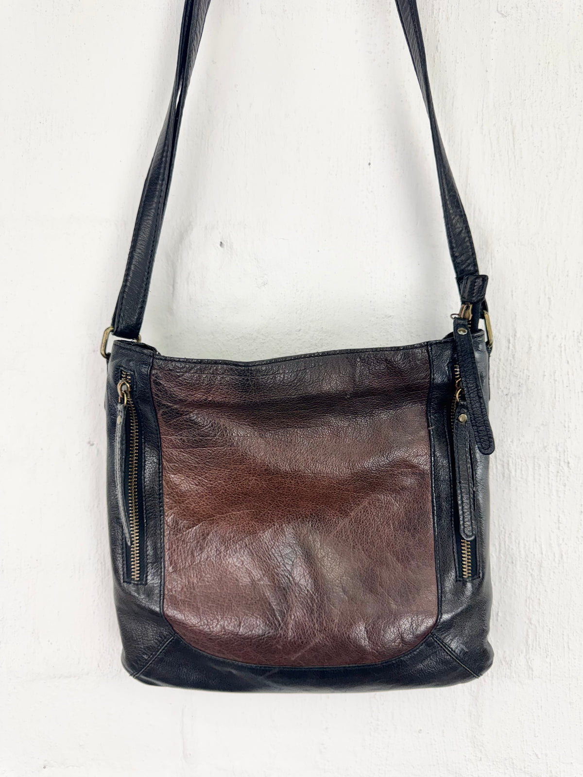 Rugged Hide Black & Brown Leather Bag