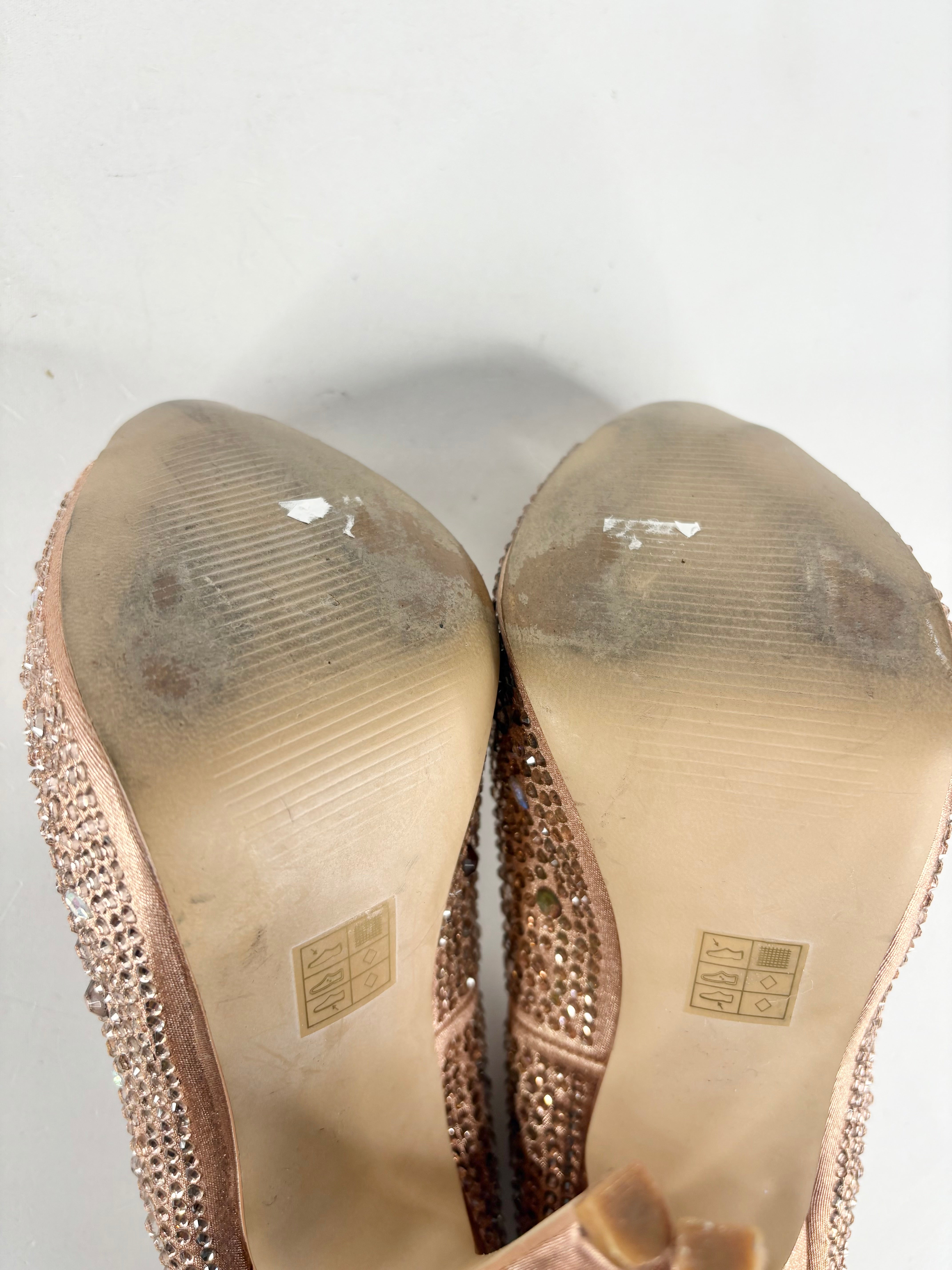 Steve Madden Copper Satin & Rhinestone Embellished 'Cycile' Peep-Toe Pumps - EU37/38