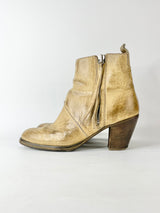 Acne Studios Sandy Beige Leather Ankle Boots - EU40