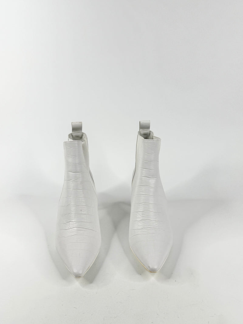 Scanlan Theodore White Mesh Booties NWT - EU41
