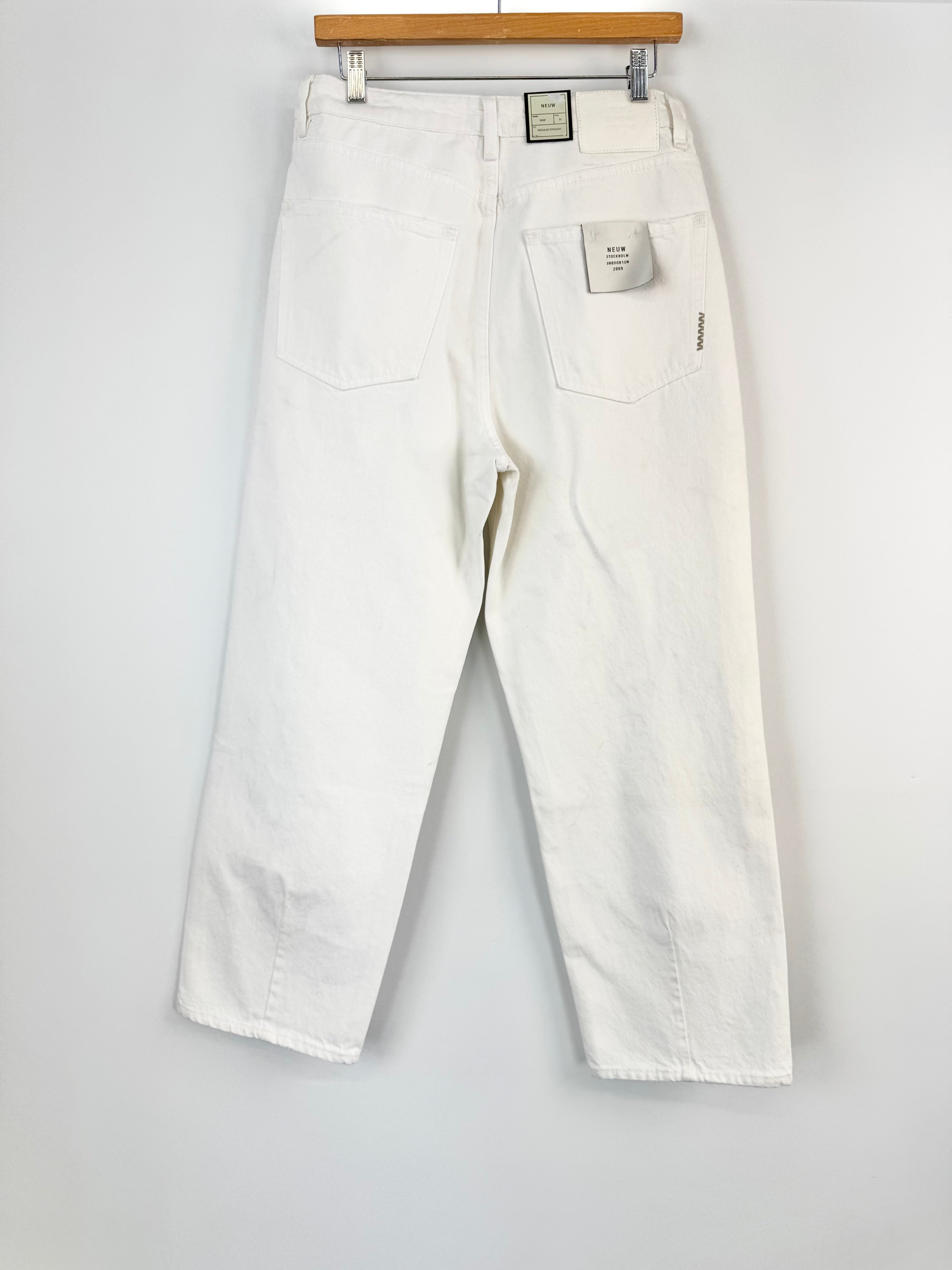 Neuw White 'Edie Straight Summer White' Jeans NWT - 31