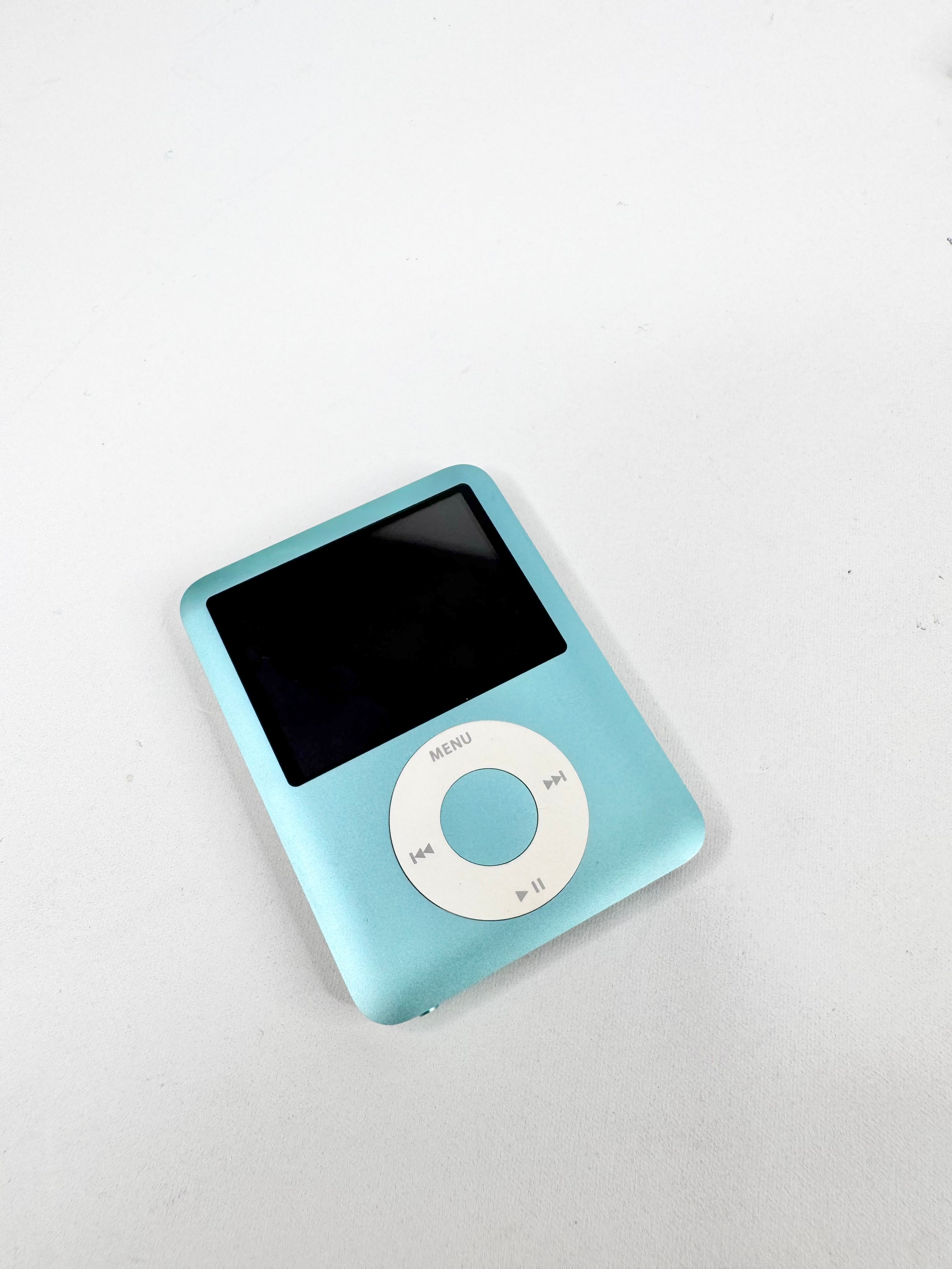 Apple 3rd Generation Blue iPod 7GB