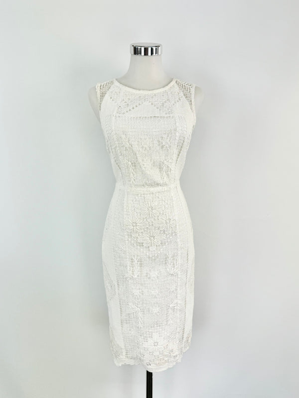 Nevenka White Lace Bodycon Dress - AU8