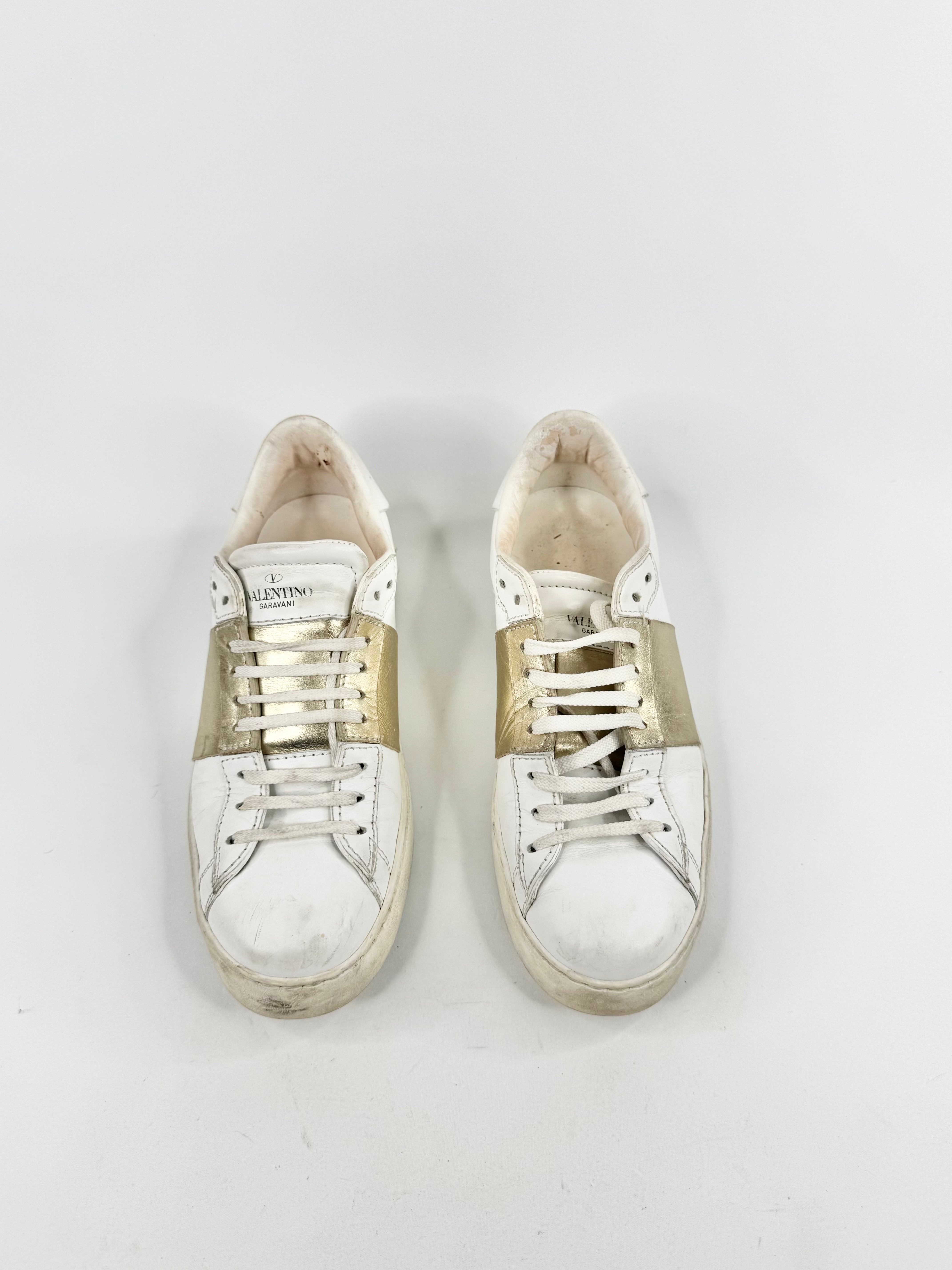 Valentino Garavani White Sneakers - 9