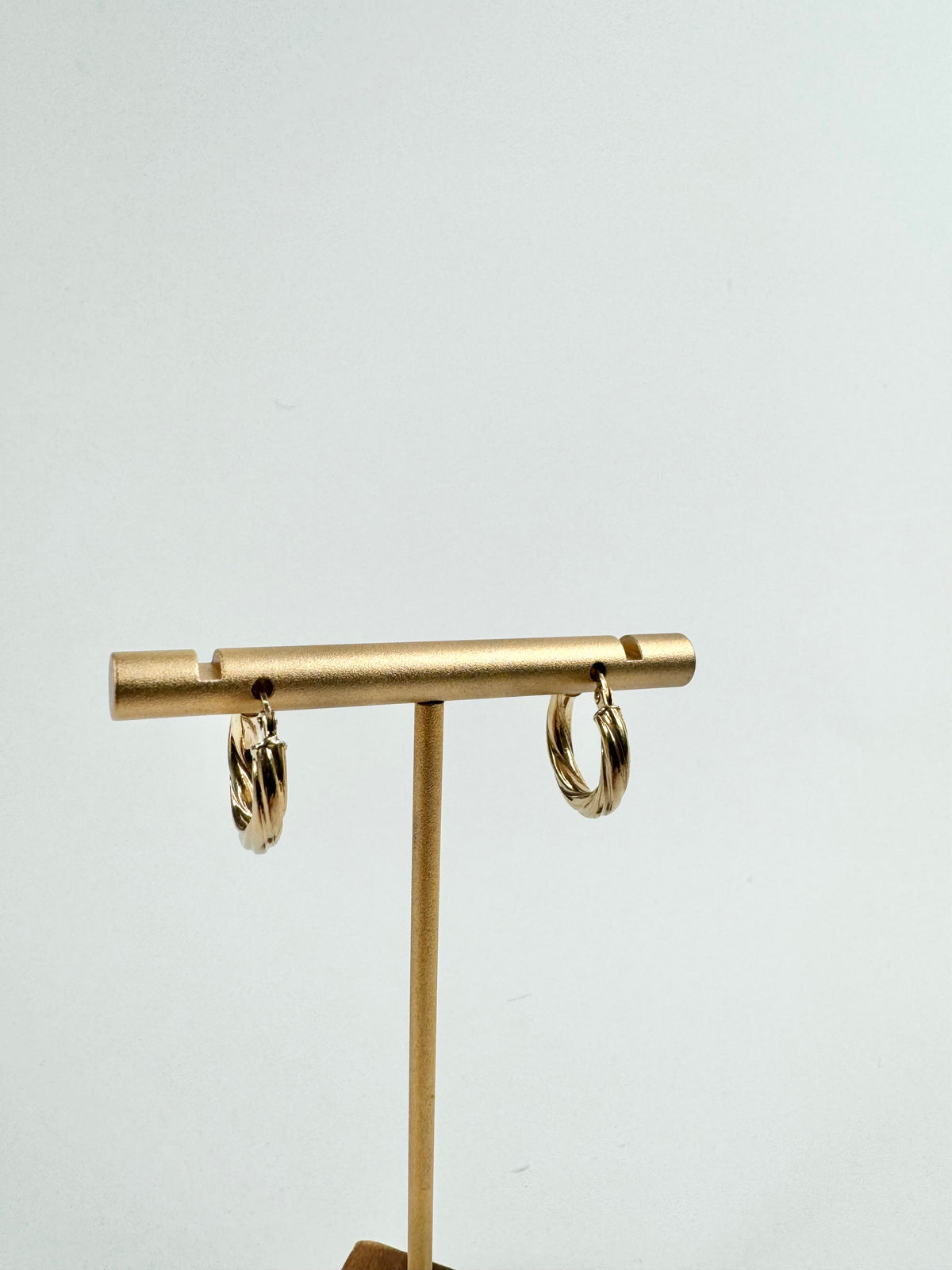 9ct Gold Twisted Hoop Earrings