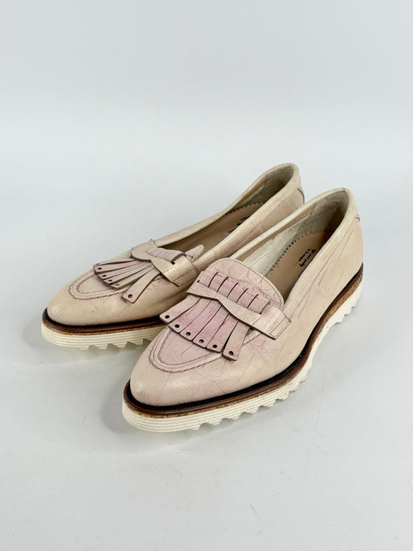 Barracuda Faded Pink & Cream Croc-Textured Leather Loafers - EU36