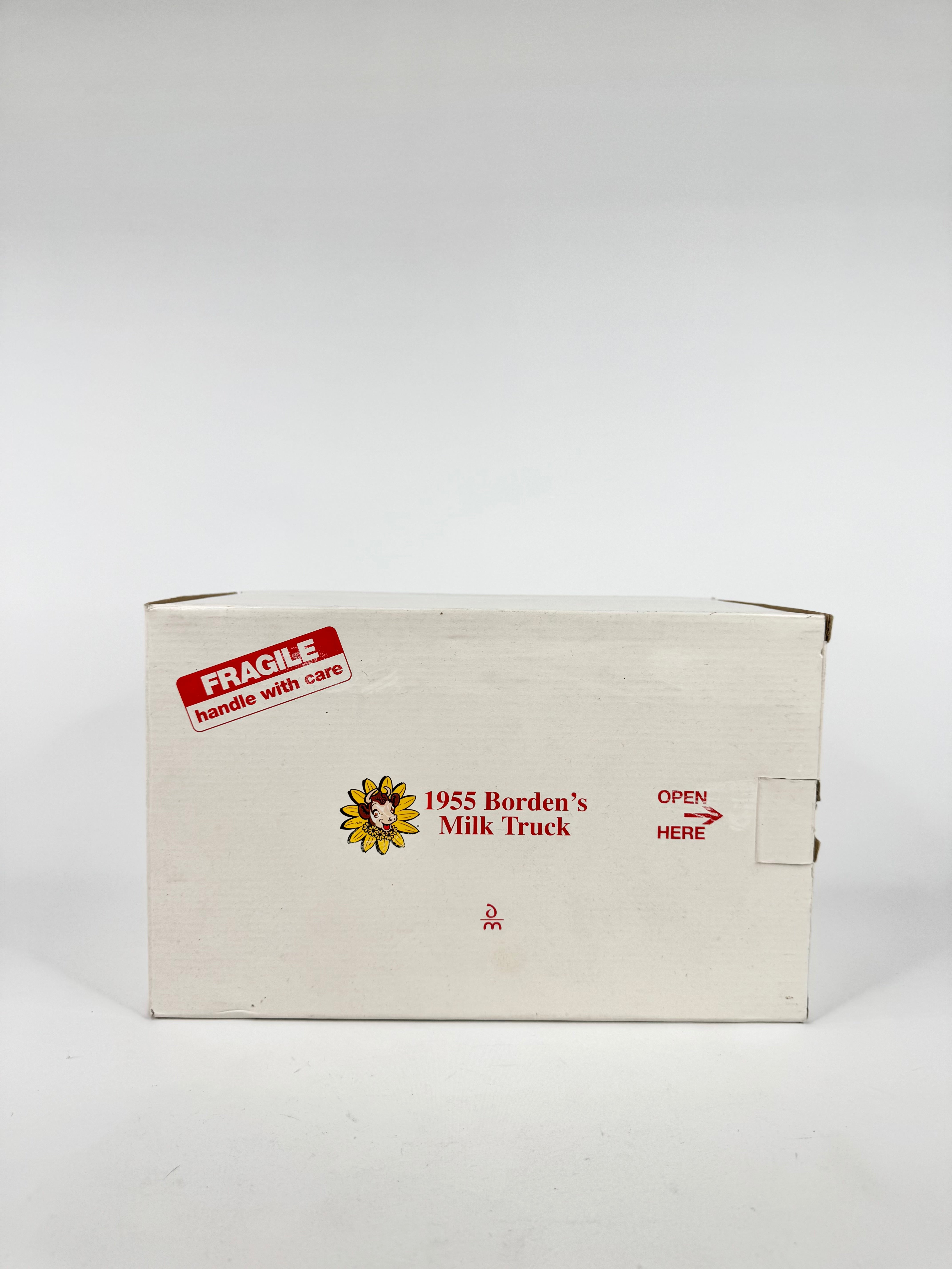 Danbury Mint 1955 Borden's Milk Truck Collectable Model