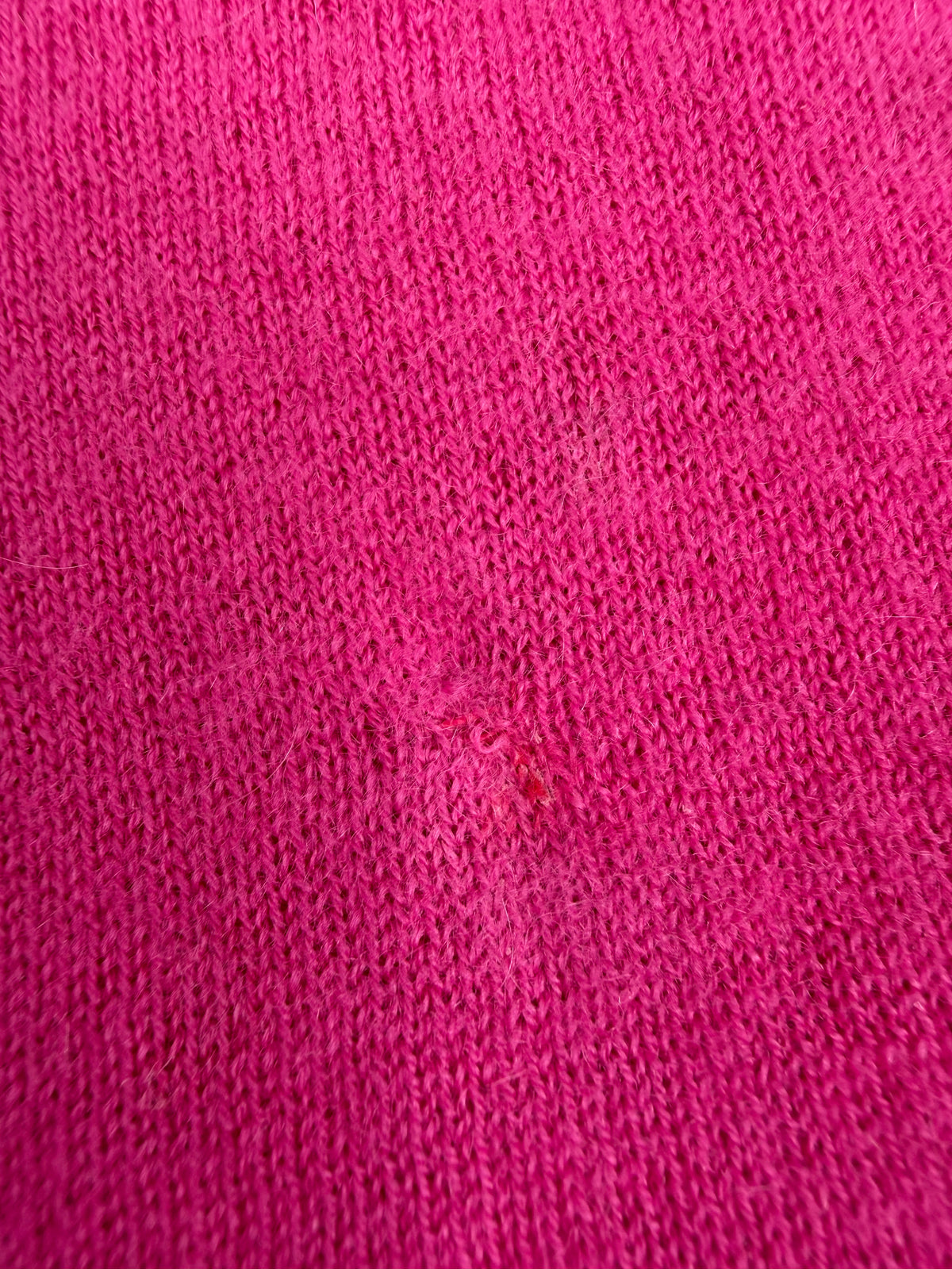 Aleger Hot Pink Wool & Cashmere V-Neck Sweater - AU8/10