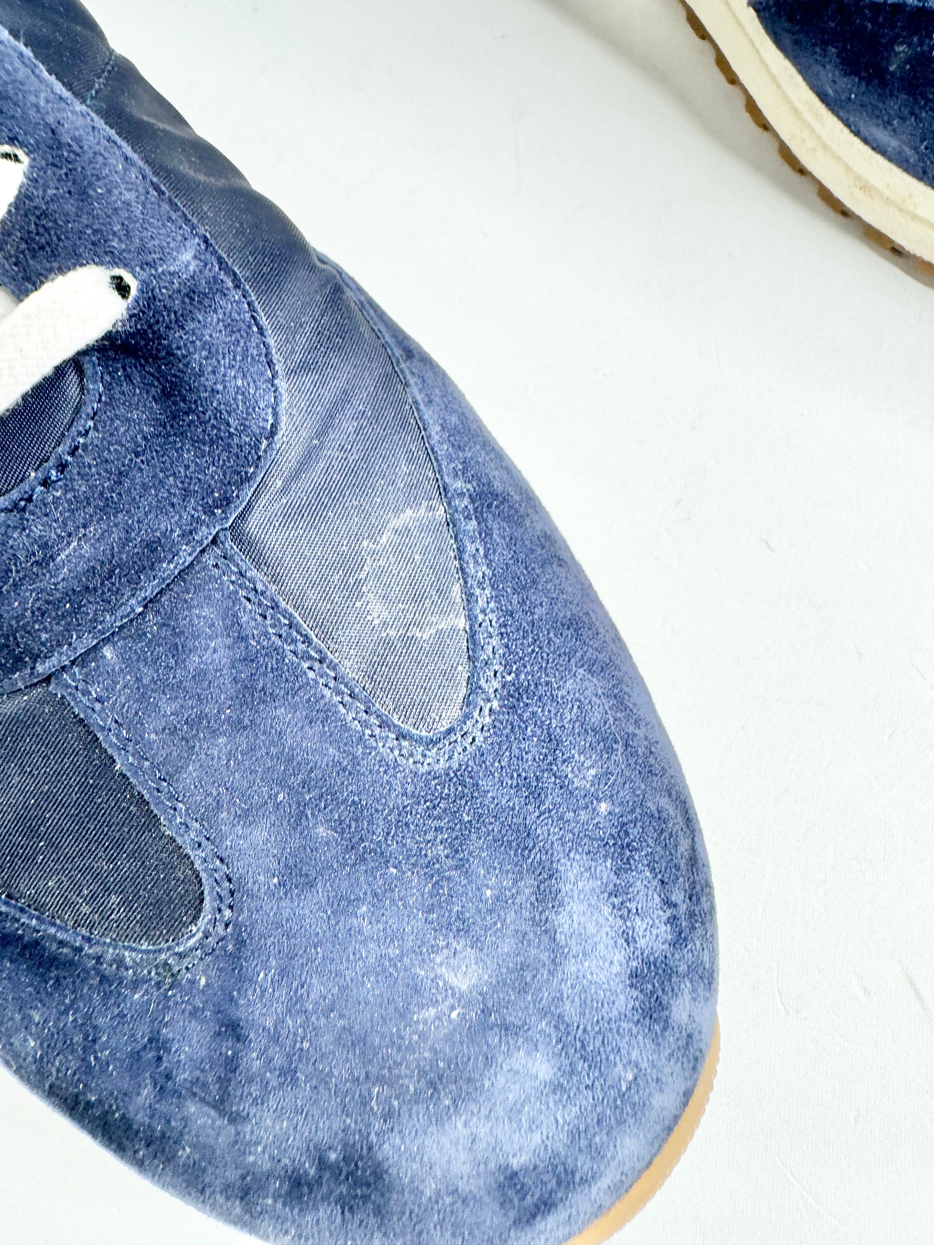 Bared 'Saker' Navy Mix Suede Sneakers - EU42