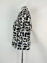 La DoubleJ Black & White Abstract Shapes Short Sleeve Shirt - AU12/14