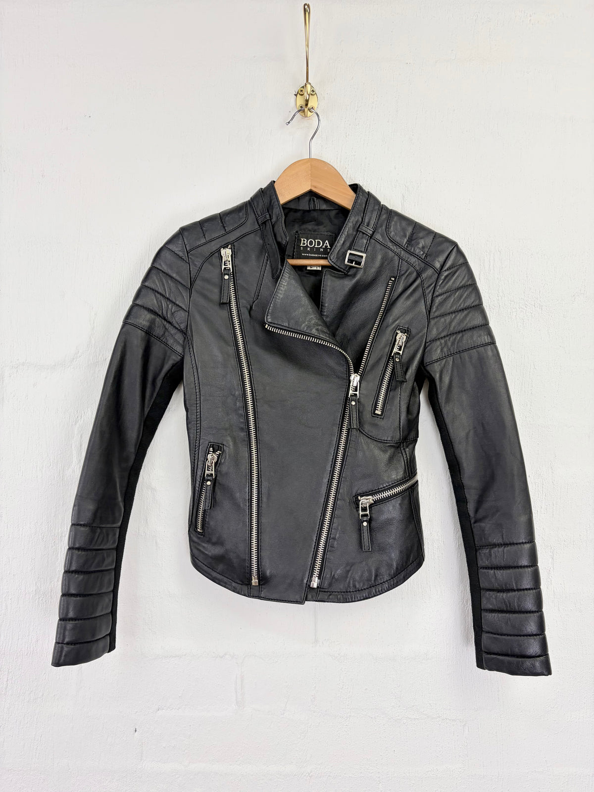 Bodaskins Black Biker Leather Jacket - AU6