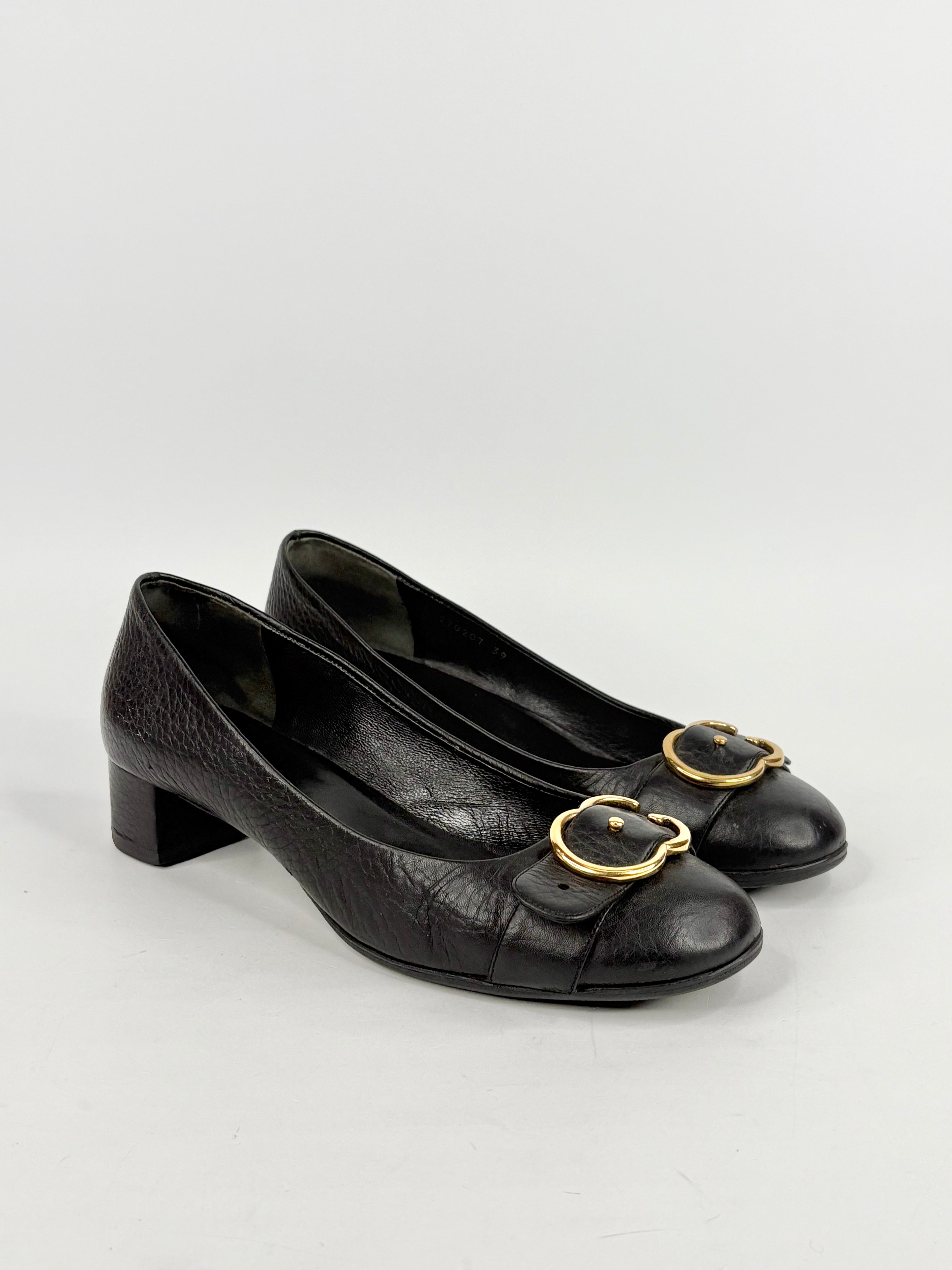Gucci Black Pebbled Leather 'Cellarius' Flats - EU39