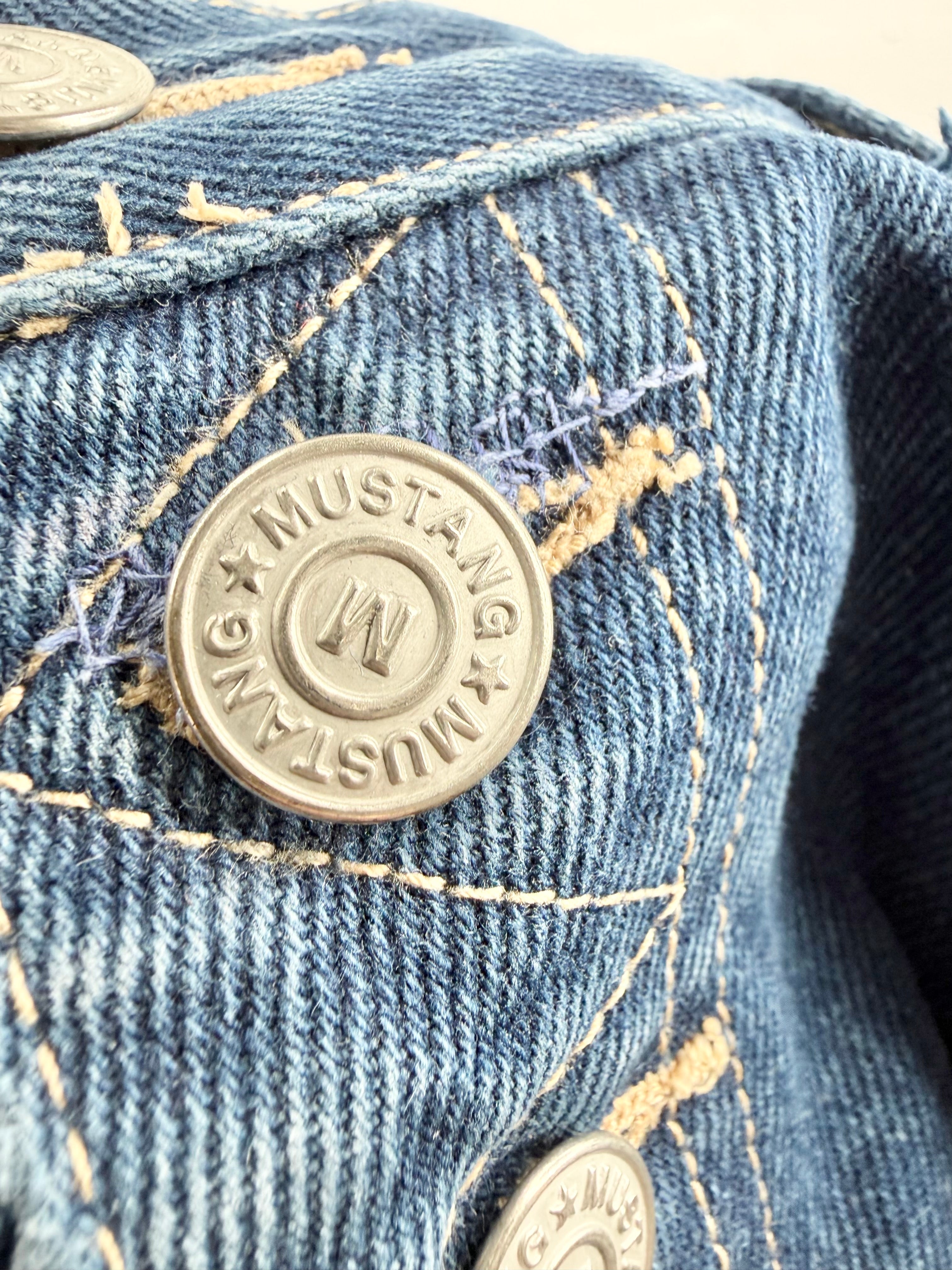 Mustang Blue Denim Button Up Jeans - AU14