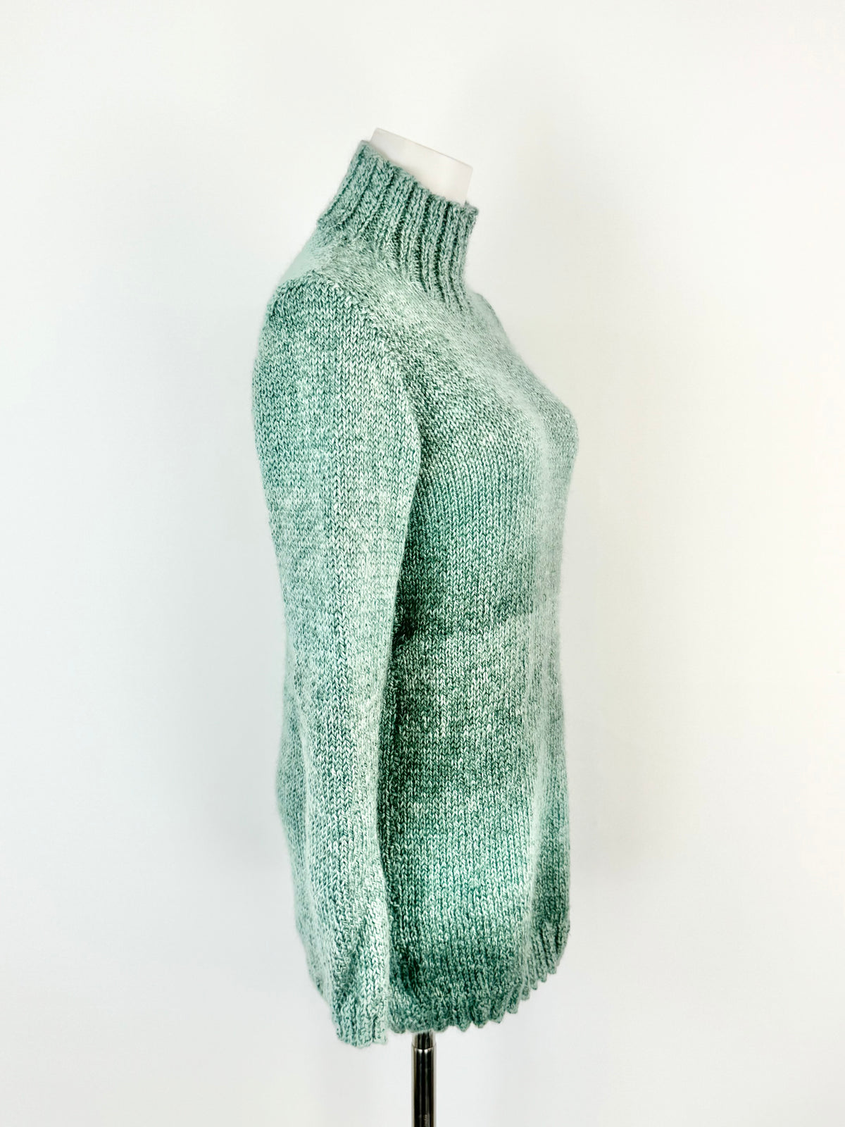 Vintage Soft Knit Jumper - AU10