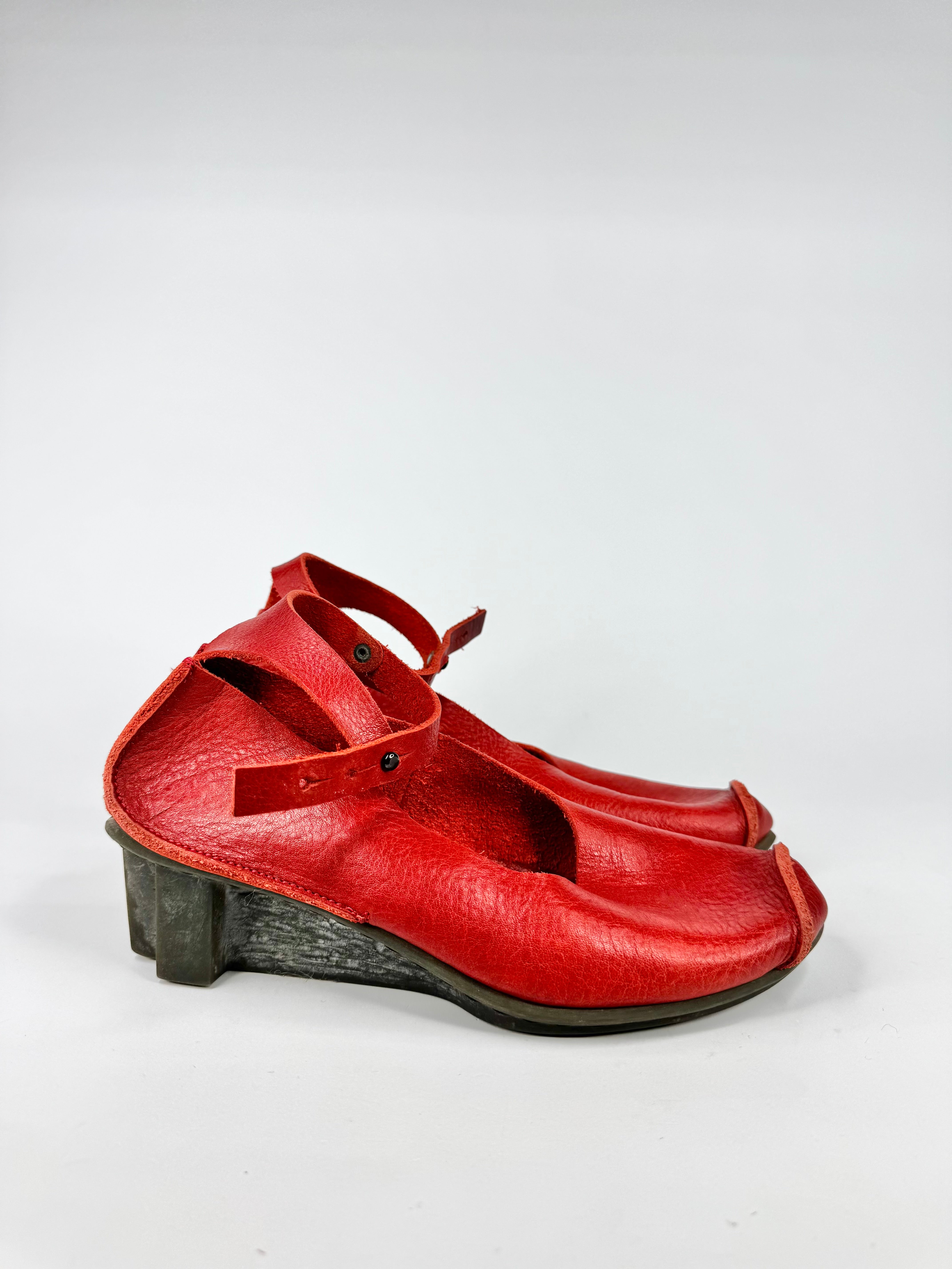 Trippen Brick Red Leather Mary Janes - EU39/40