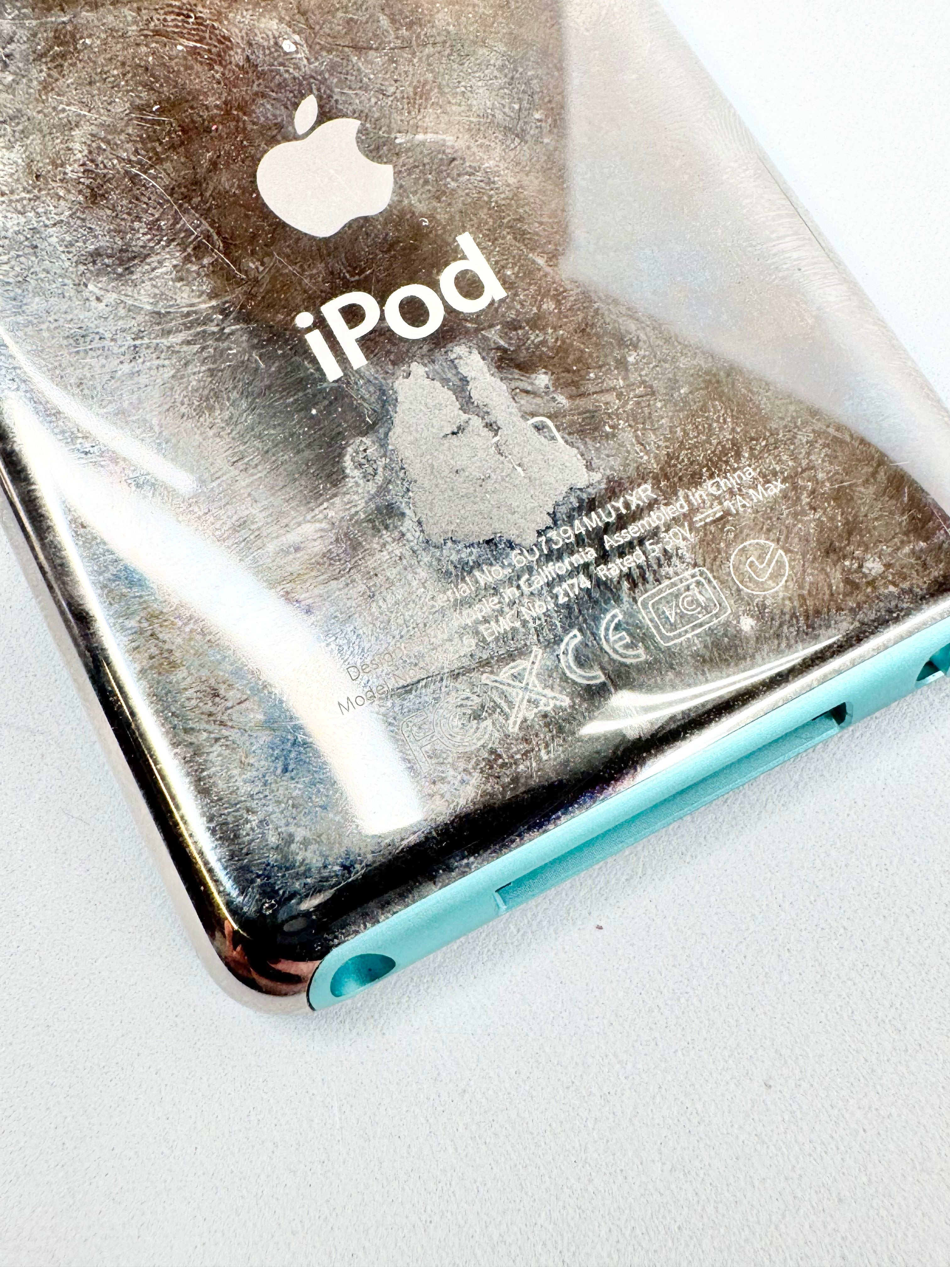Apple 3rd Generation Blue iPod 7GB