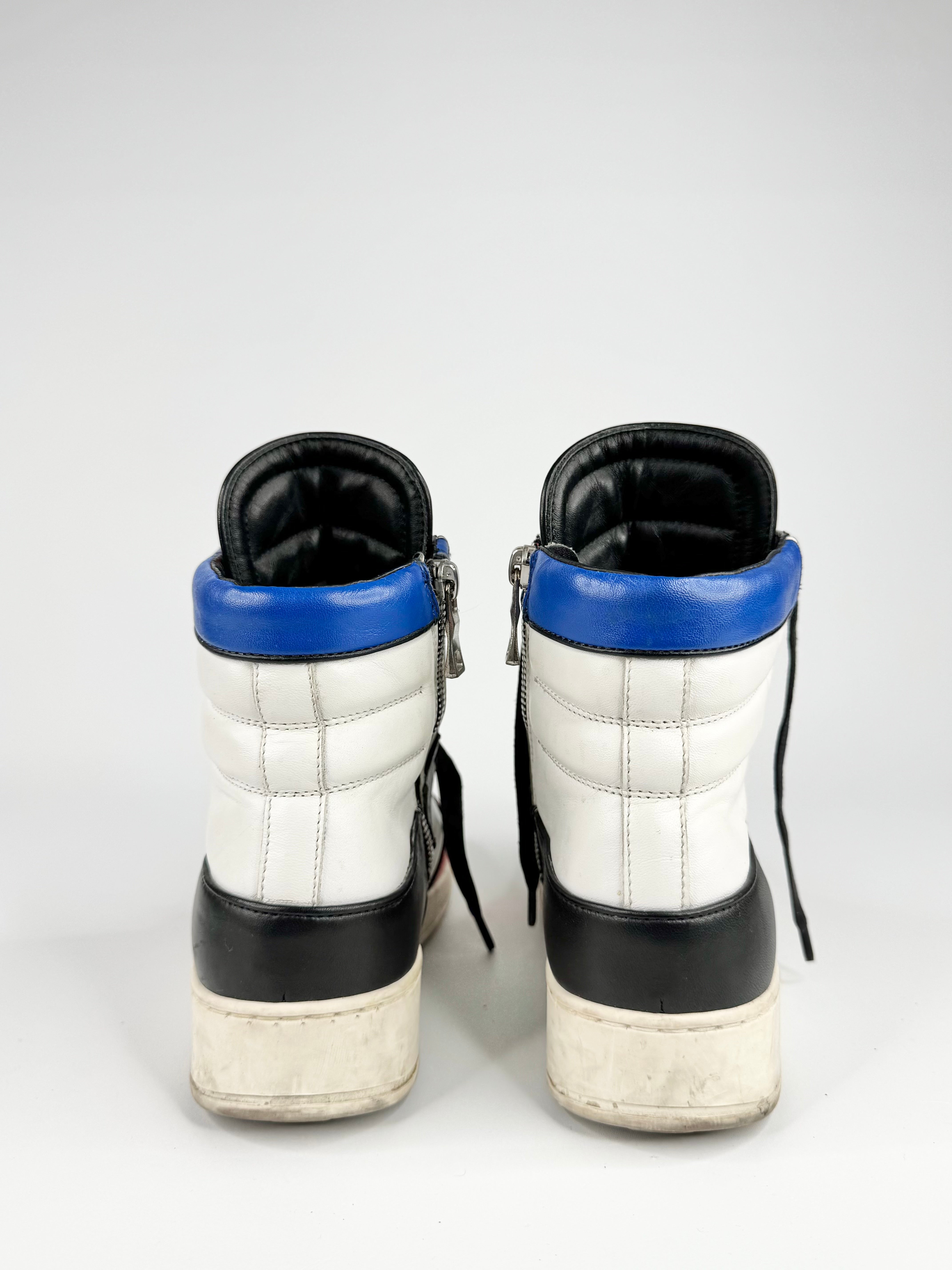Balmain 2010 era High Top Statement Leather Sneakers - EU36
