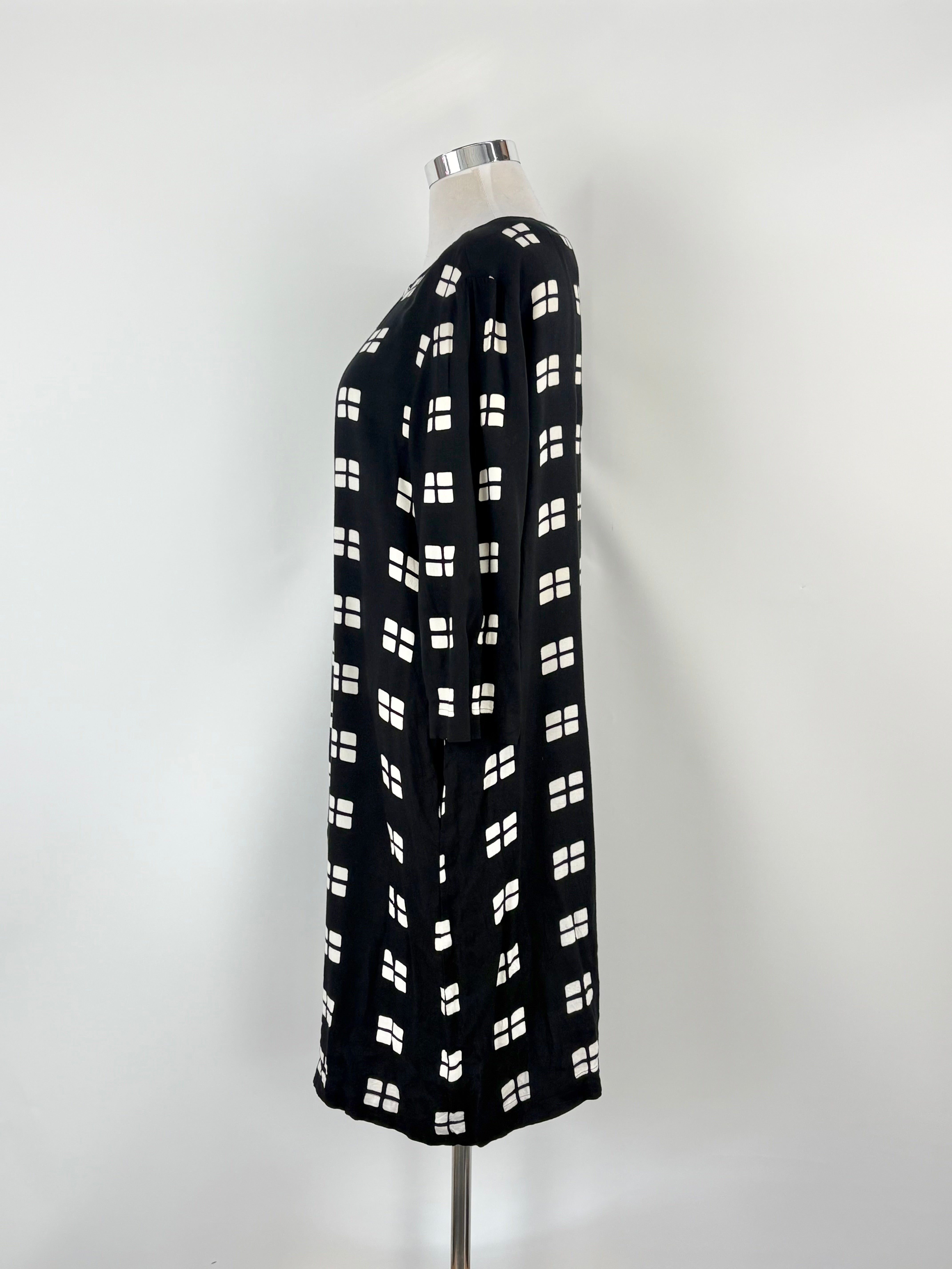 Marimekko Black & White 'Okenni' Shift Dress - AU18/20