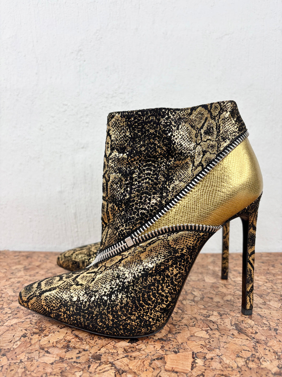 Saint Laurent Black & Gold Snakeskin Pattern ‘Highhill’ Stiletto Boots - EU37