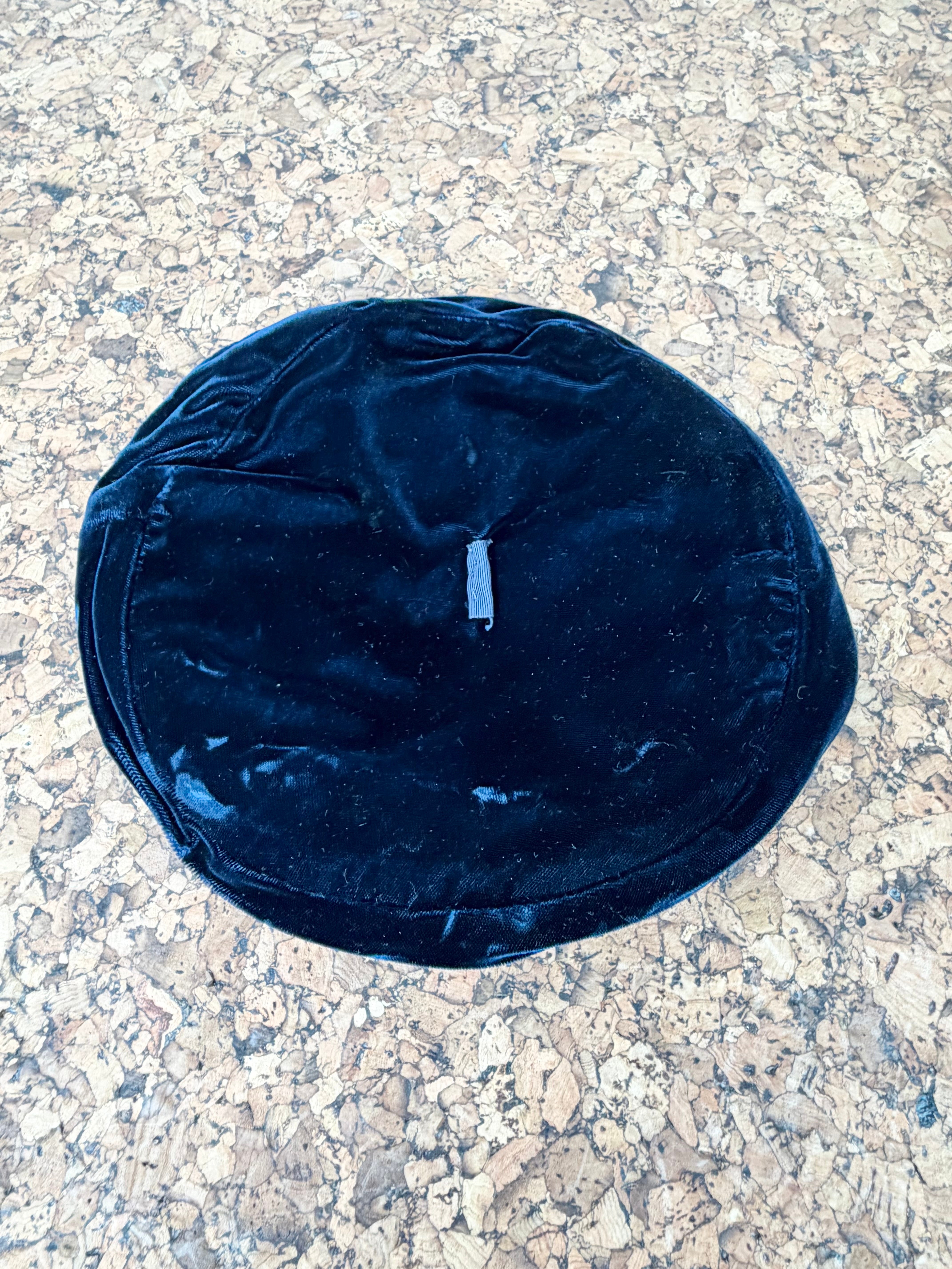 Vintage Navy Velvet Beret