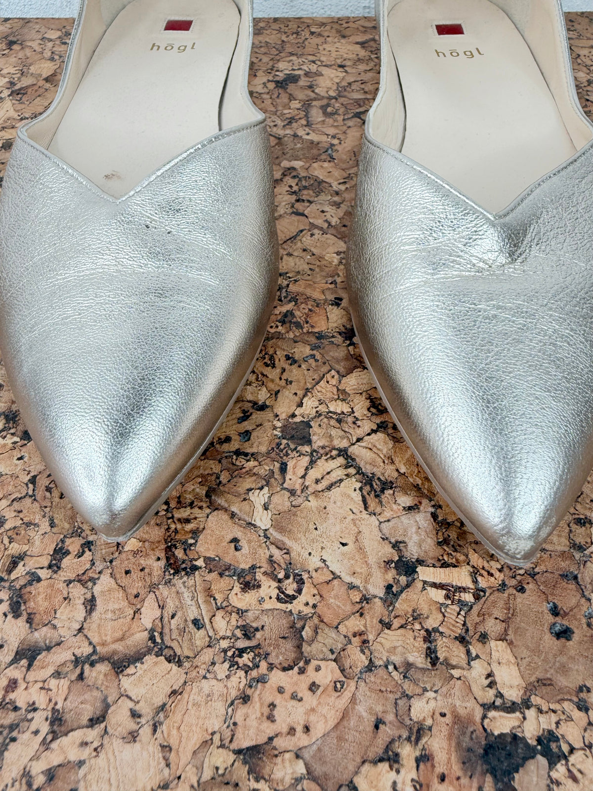 Hogl Metallic Rose Gold Pointed Toe Ballet Flats - EU38
