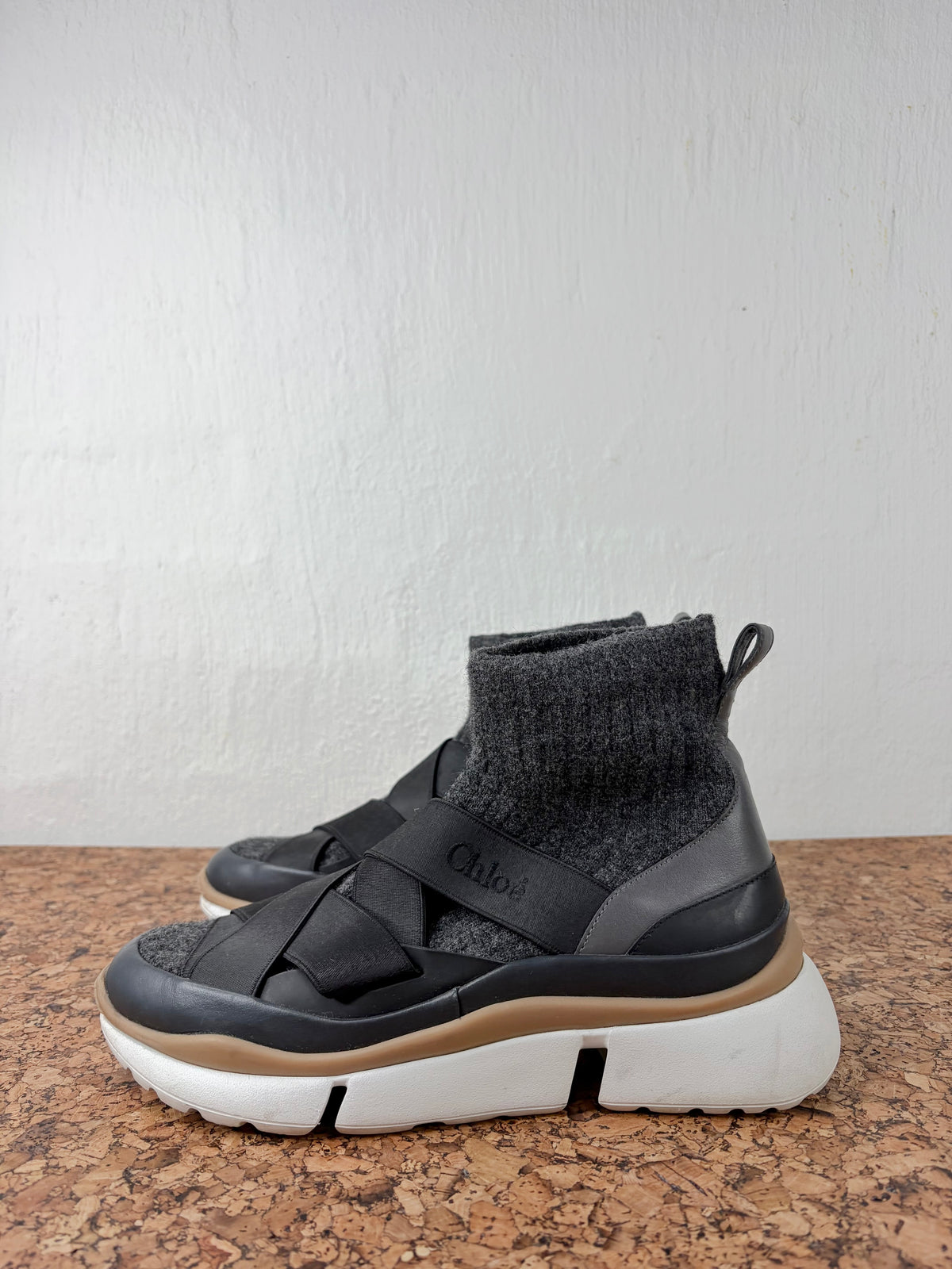 Chloé 'Sonnie' Black & Charcoal High-Top Sneakers - EU39