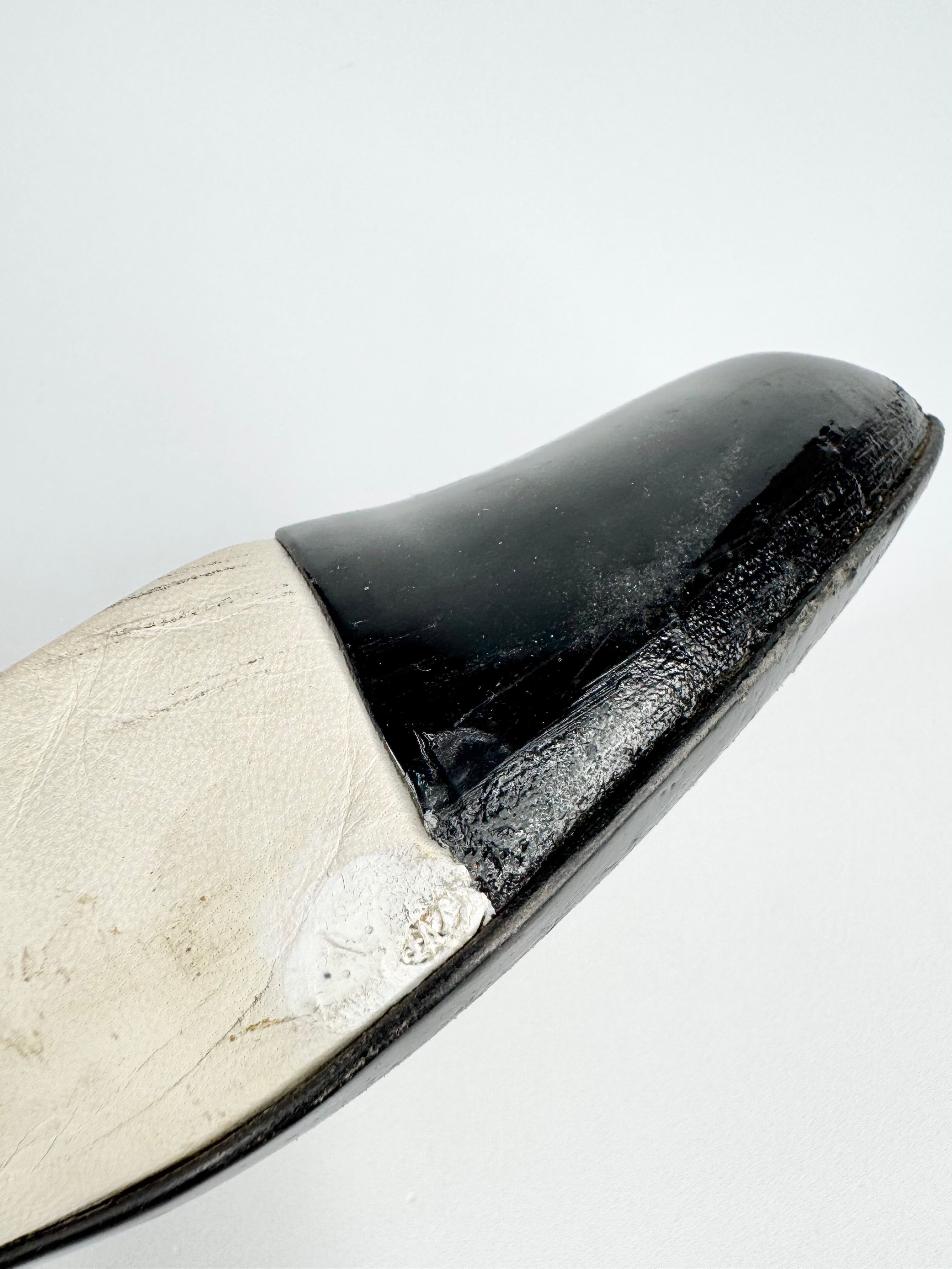 Vintages YSL Two Tone Cap Toe Ballet Flats - EU40