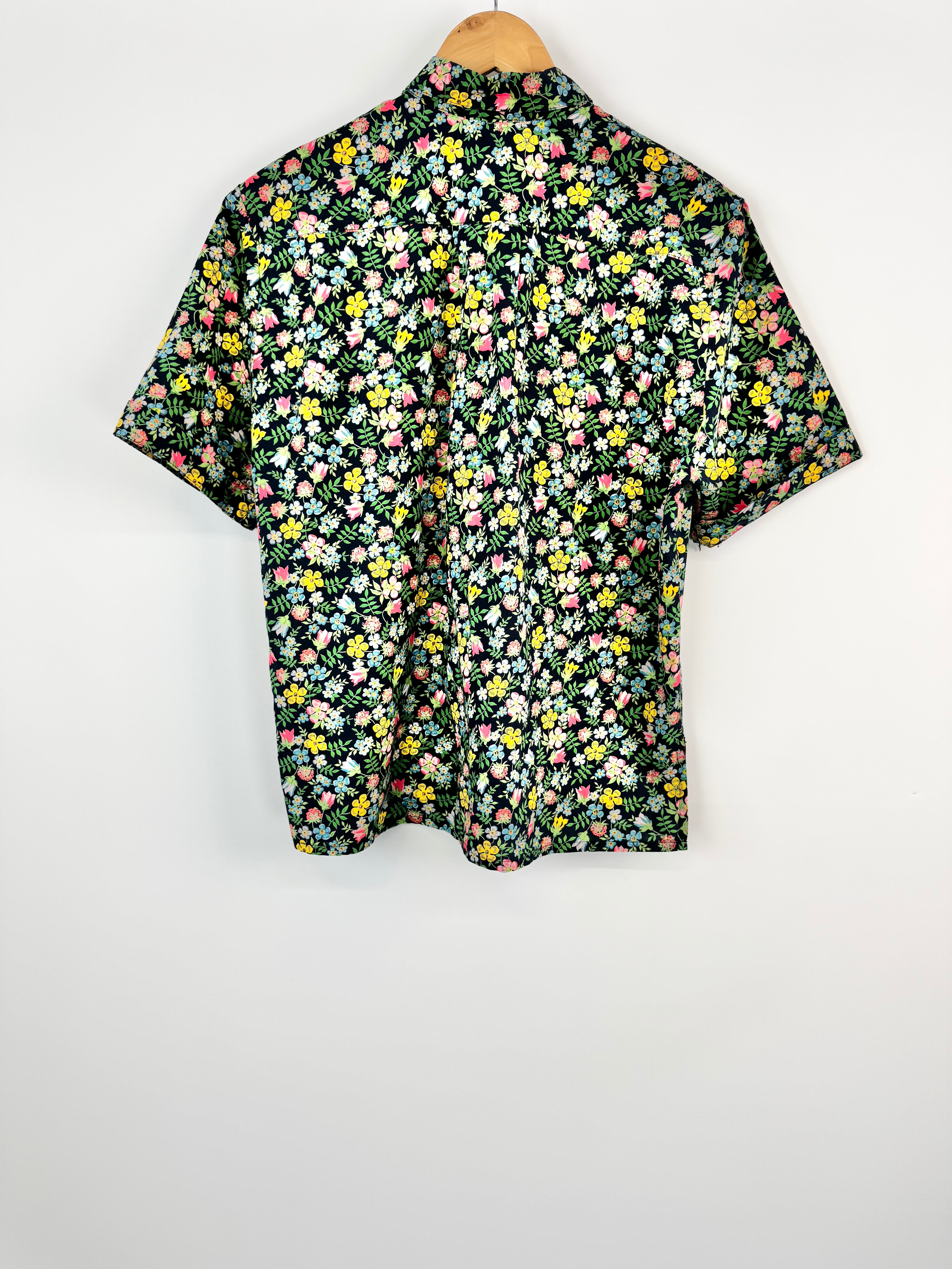 LAURIE MCCARTHY FLORAL SHORT SLEEVE SHIRT - AU12