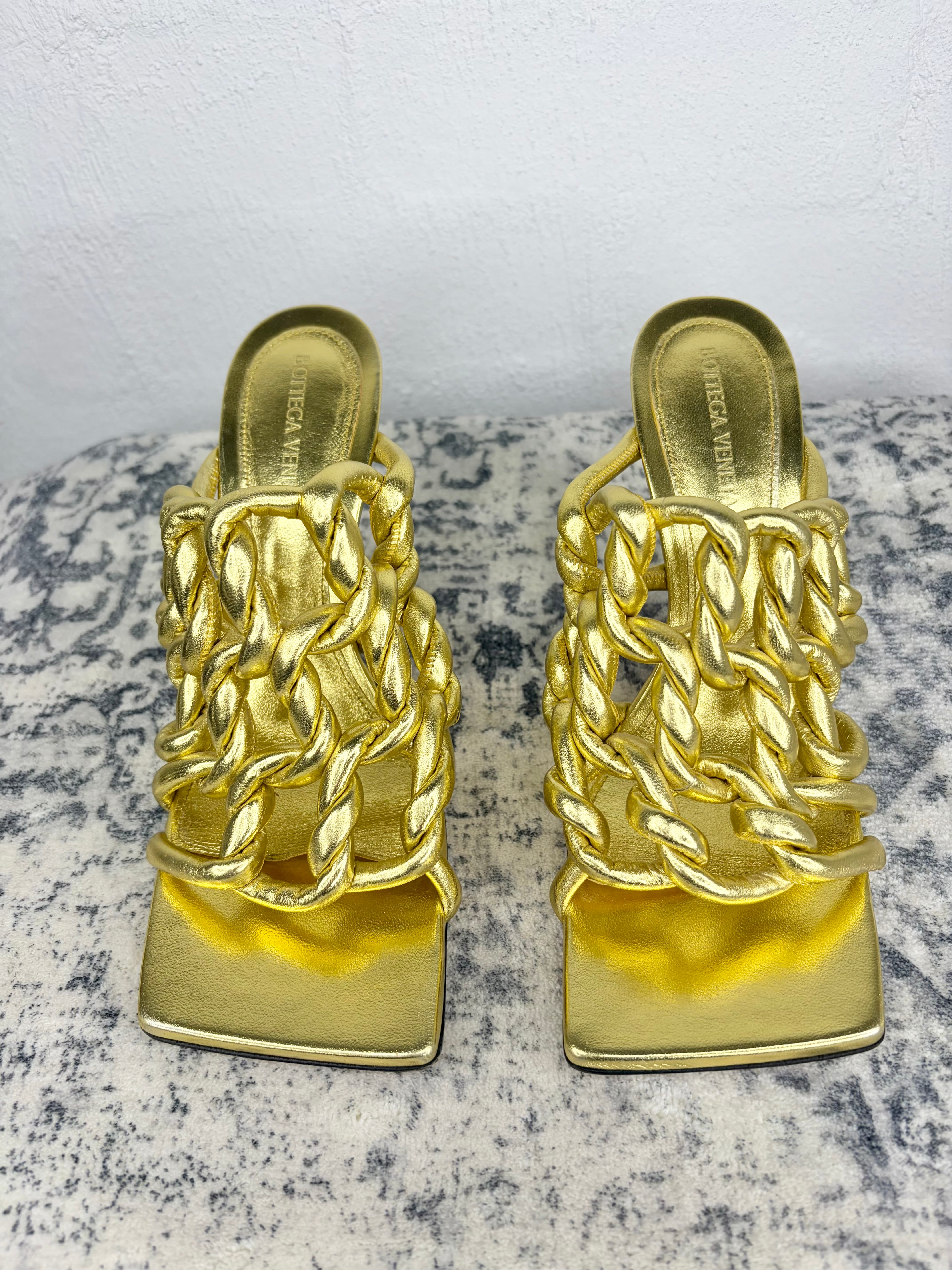 Bottega Veneta 'Reflection Gold Interwoven Stretch Mules - EU38