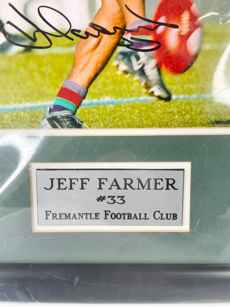 Signed Fremantle Dockers Jeff Farmer Print in Frame