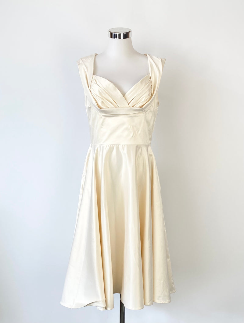 Trashy Diva 'Aisle Be There' 50s style Dress Cream Dress - AU10