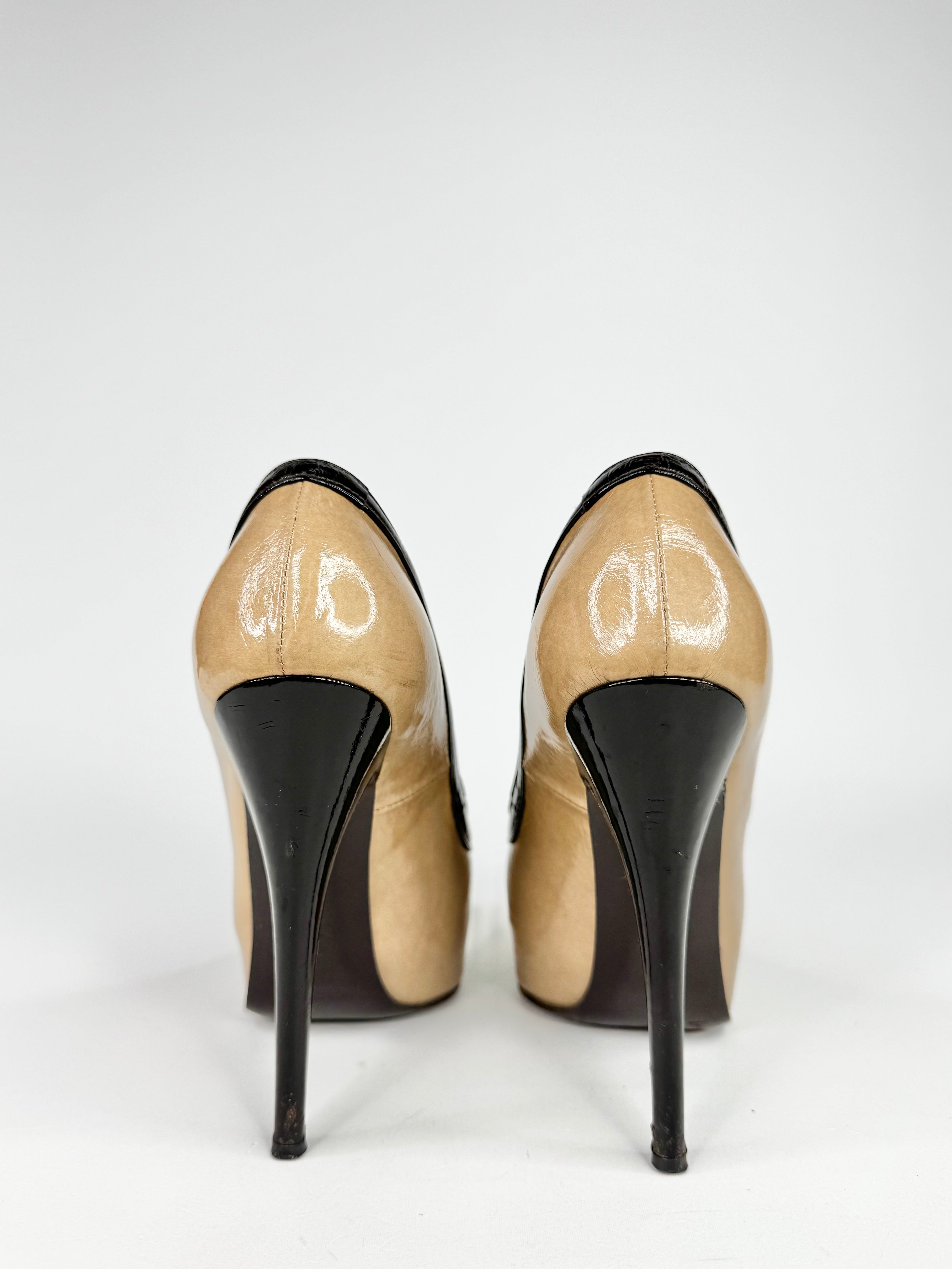 Missoni Fawn Patent Leather Platform Pumps - EU35