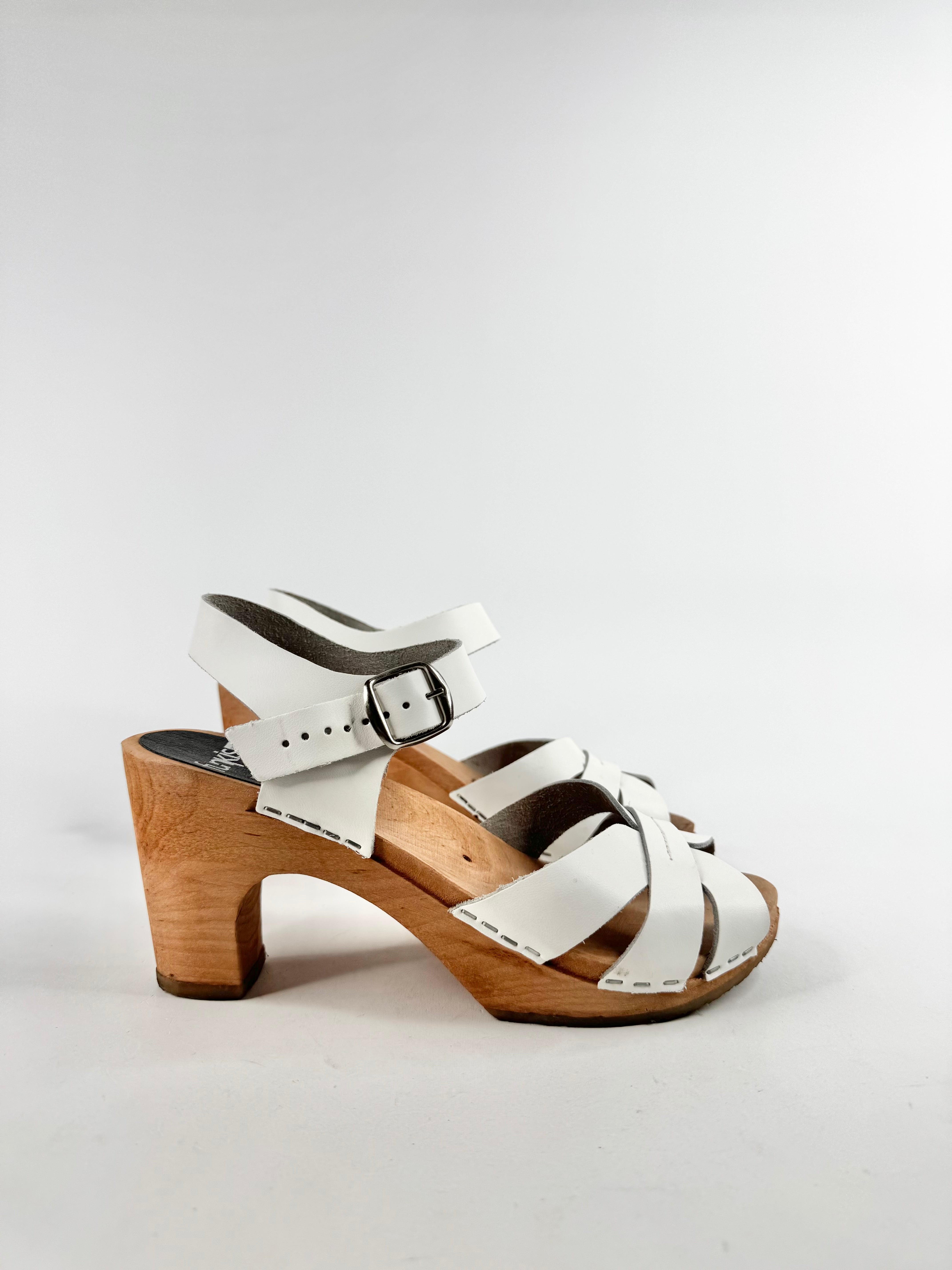 Funkis White Clogs - EU39