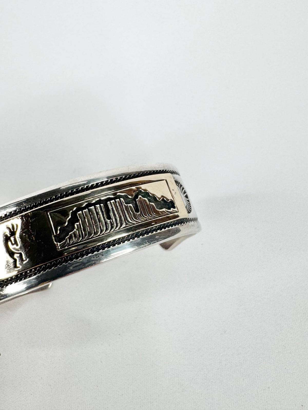 Silver & 14ct Gold Navajo Bangle