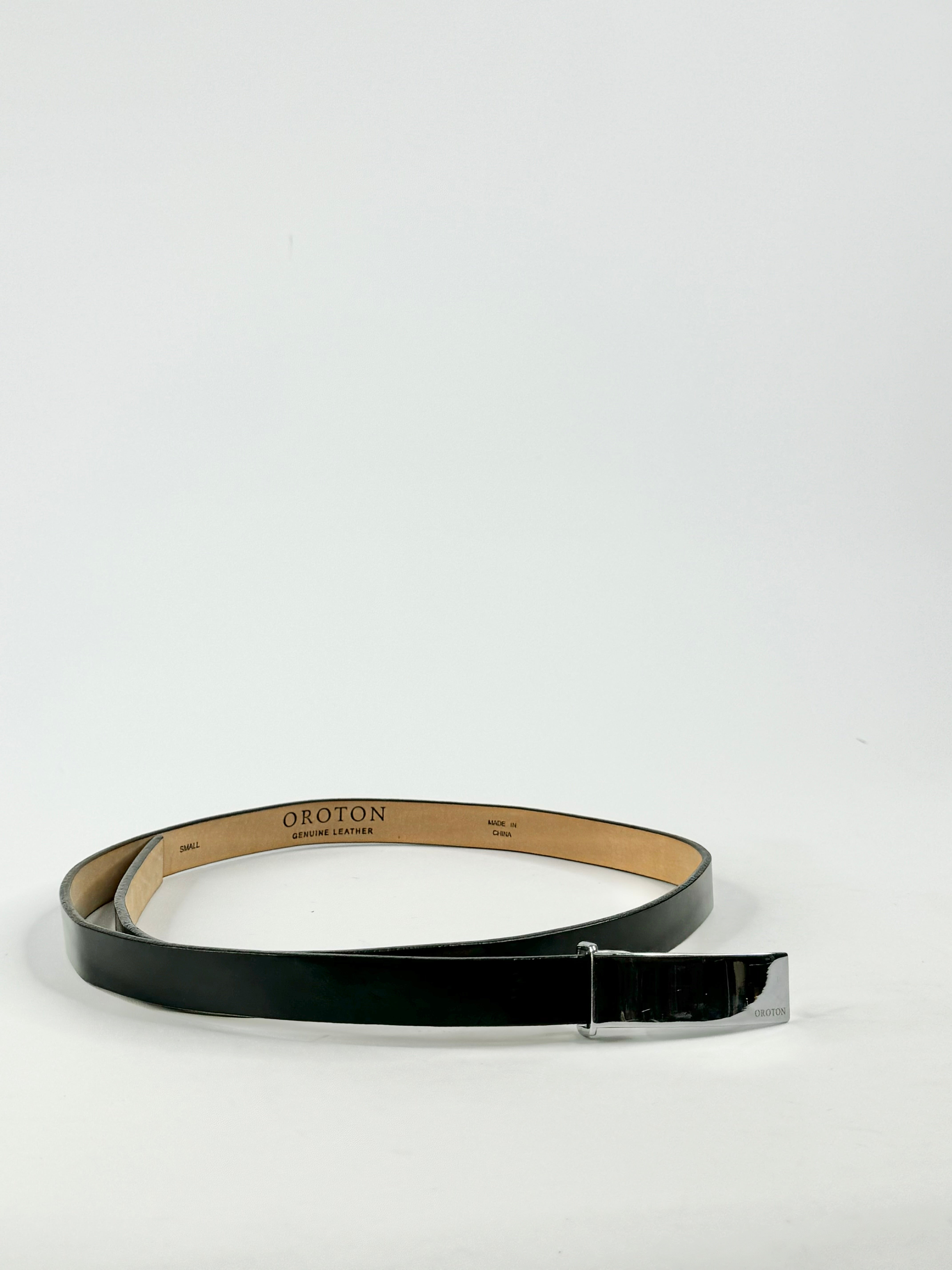 Oroton Slim Black Patent Leather Belt