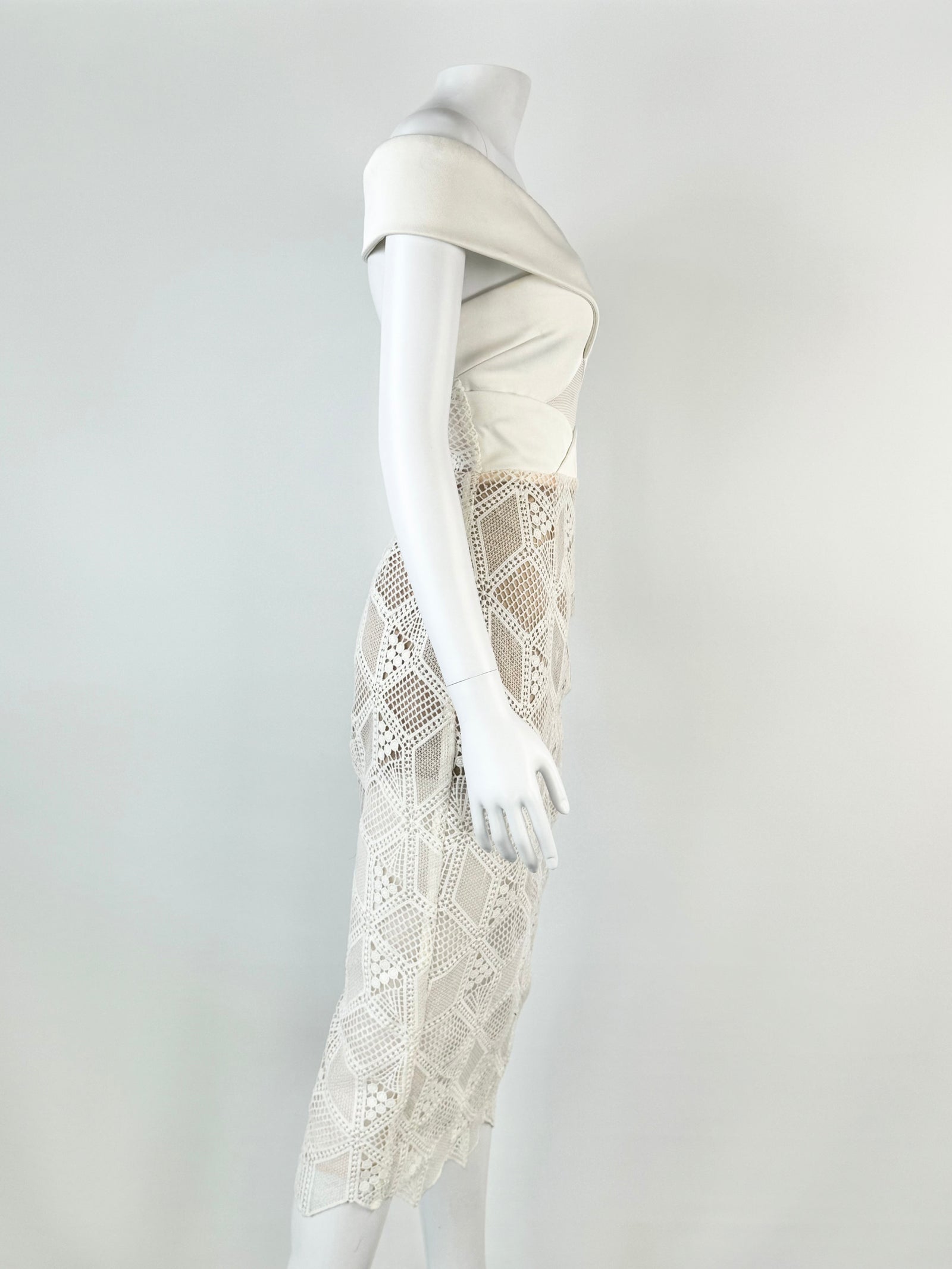 ◆Loulouseoul◆ Yucca Nylon Dress Beige S11825 Lume Luxury mercury mikado boubou With neck embellishment