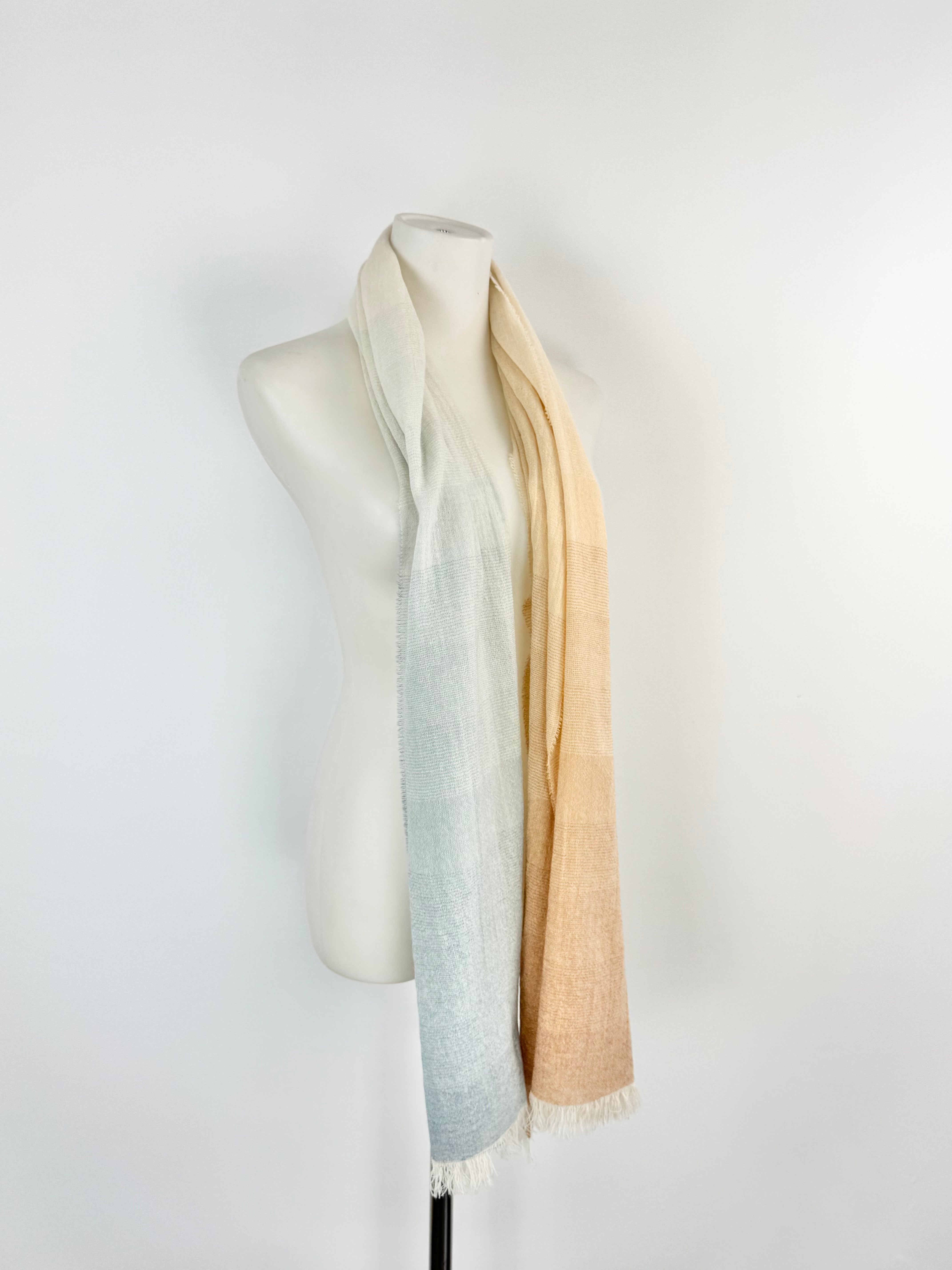 Glen Isla Light Woven Cashmere Scarf MN