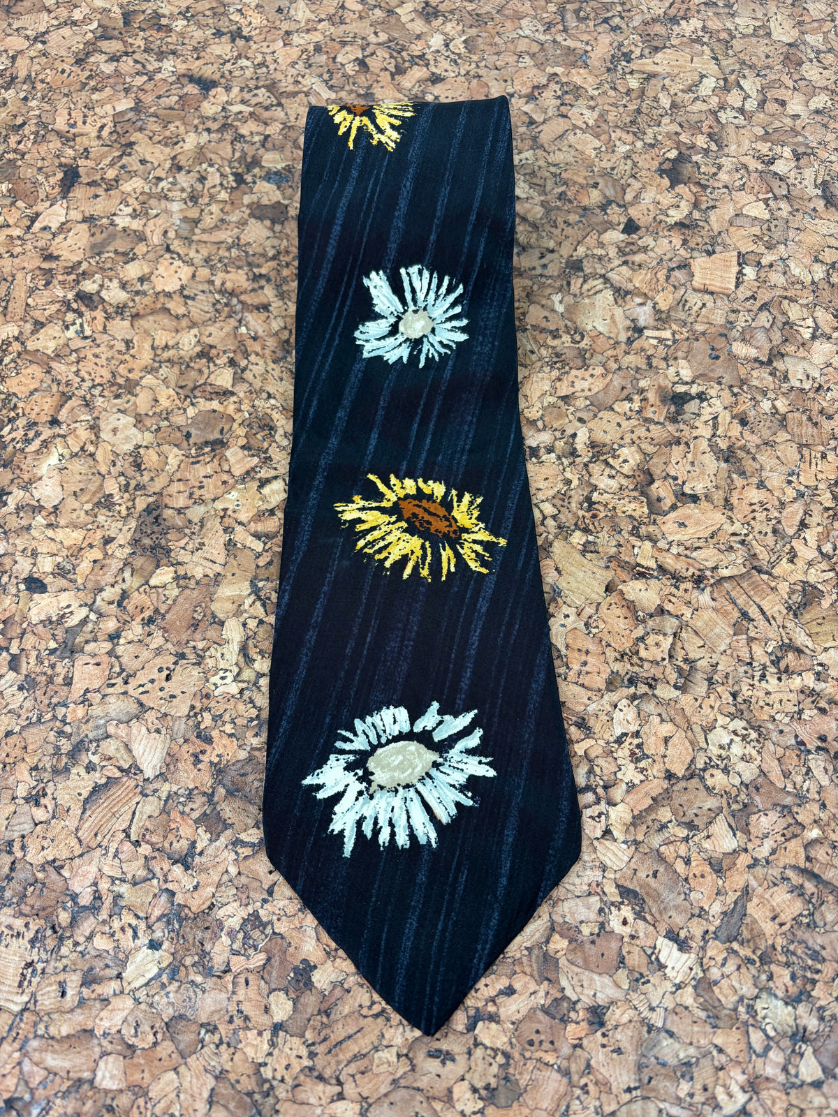 Boss Hugo Boss Black Daisy Patterned Silk Tie