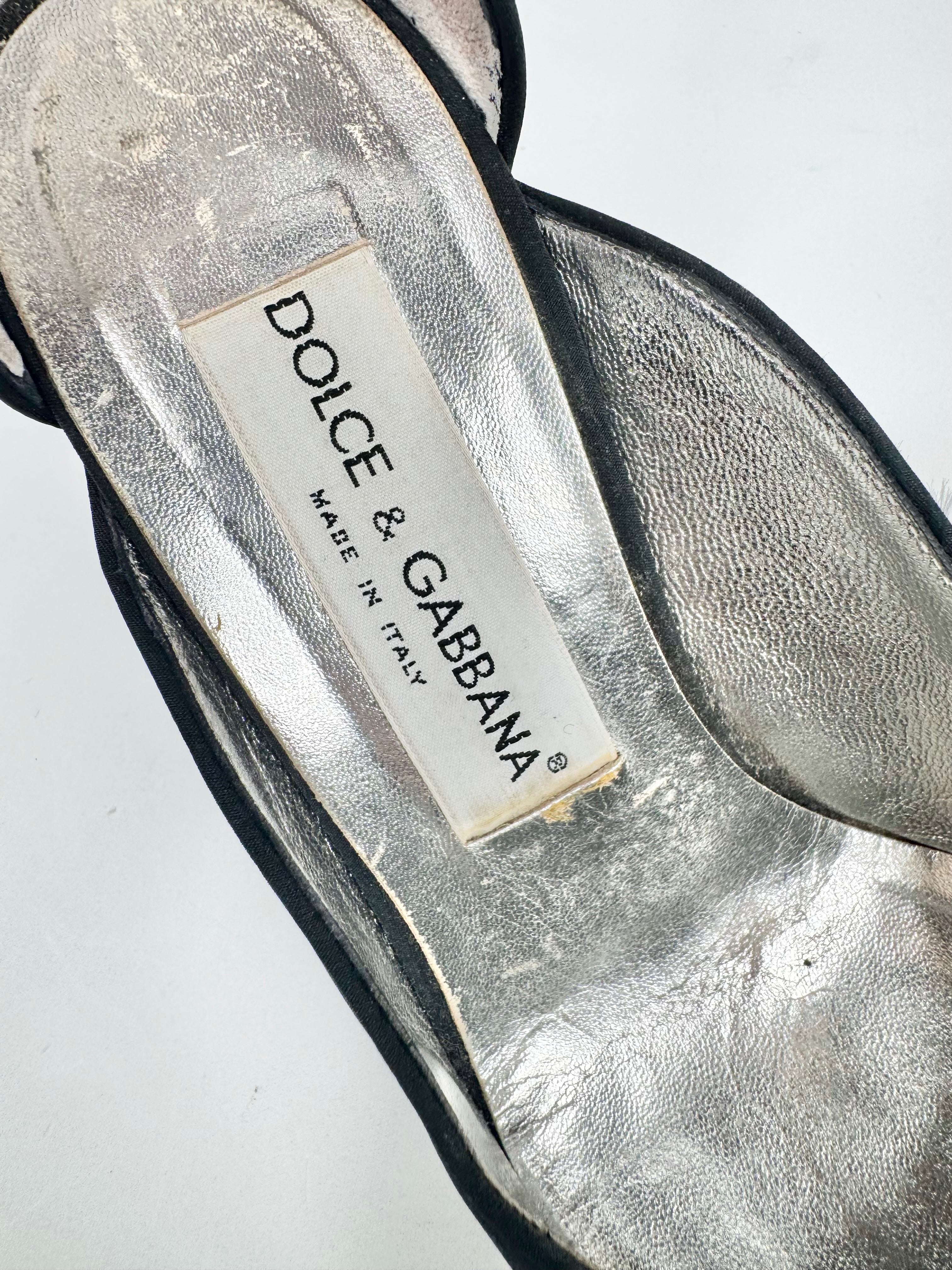 Vintage Dolce & Gabbana Rounded Toe Flared Heels - EU37