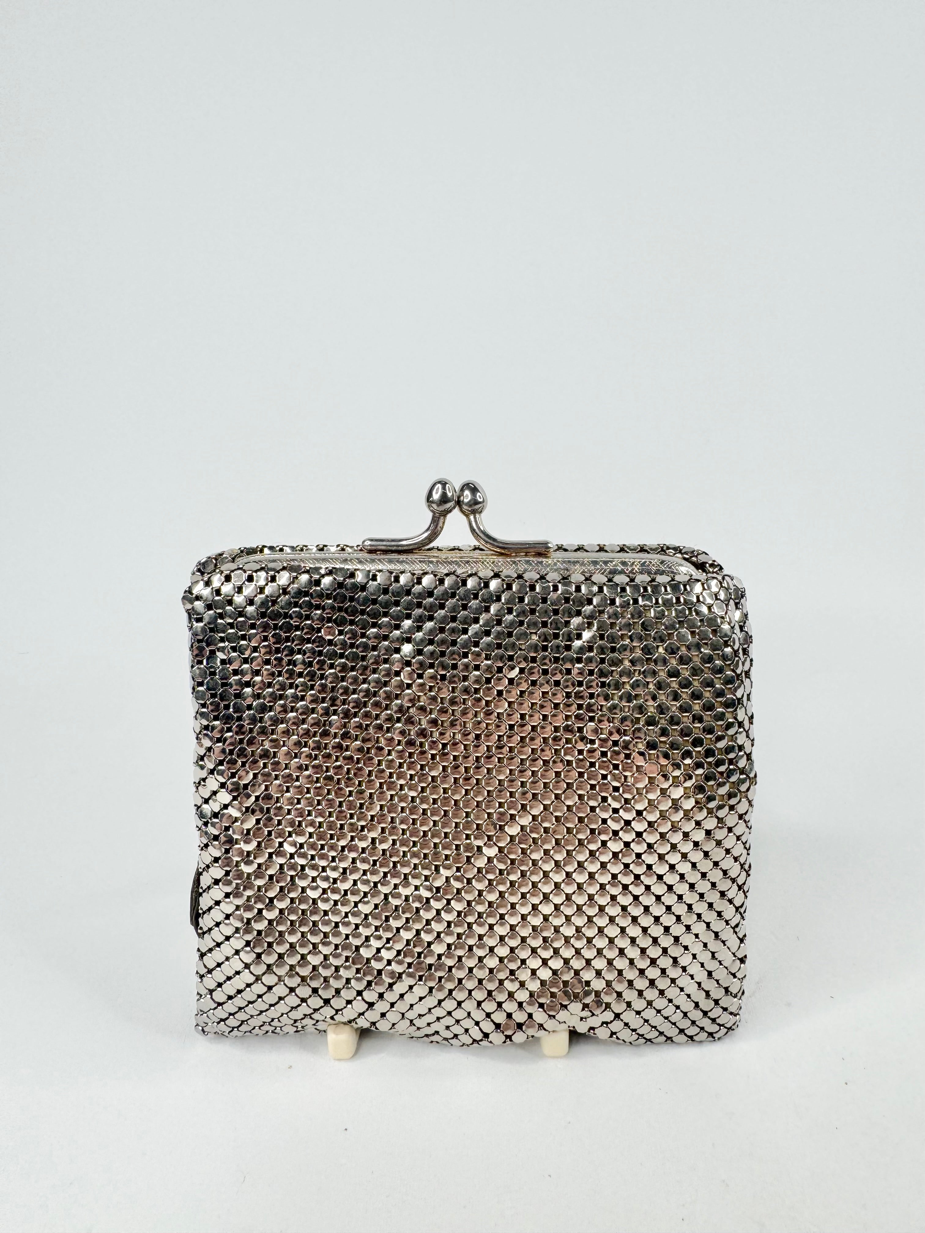 Vintage Glomesh Silver Clasped Wallet