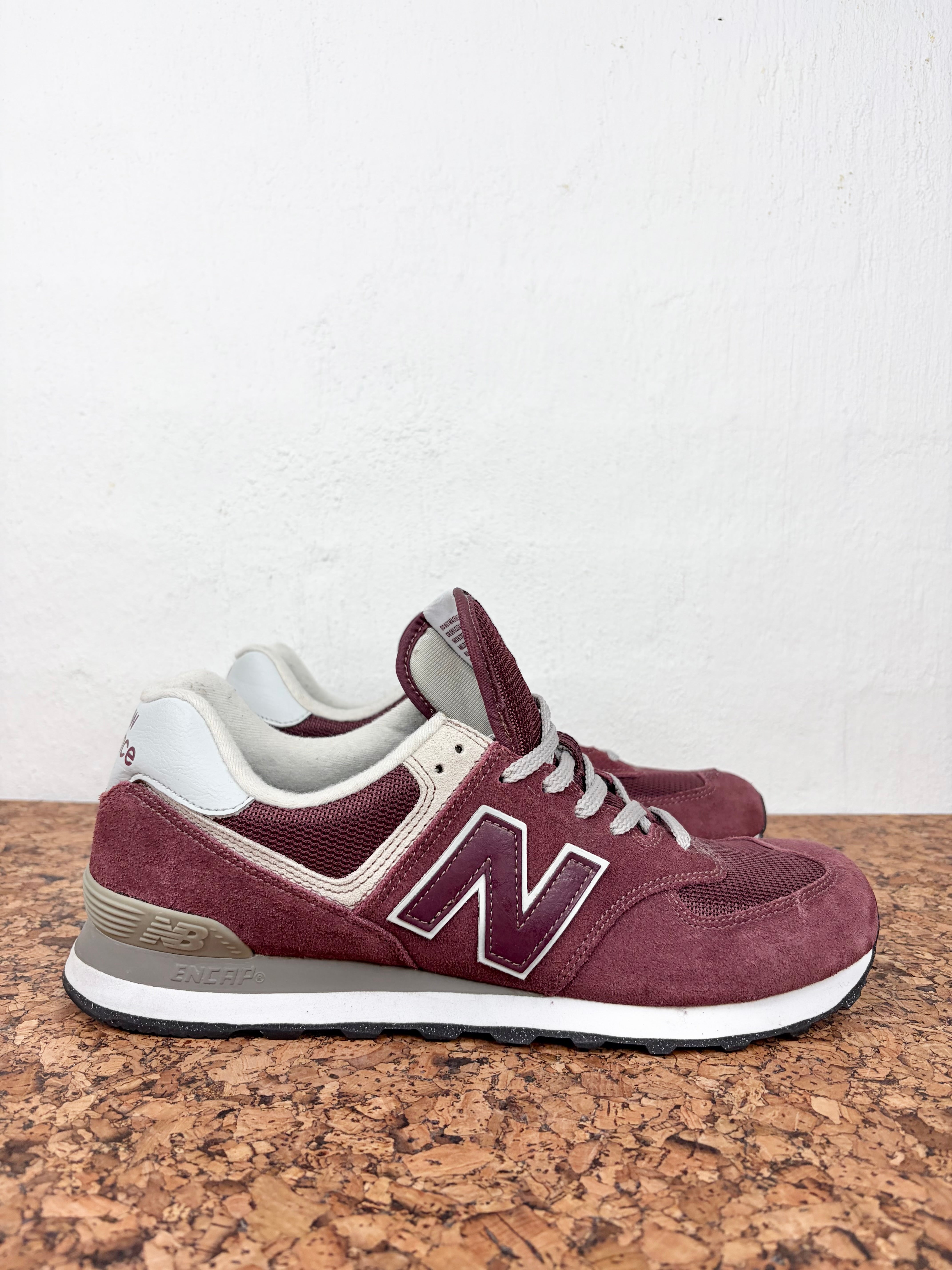 New Balance 'Classic 574' Maroon - EU45