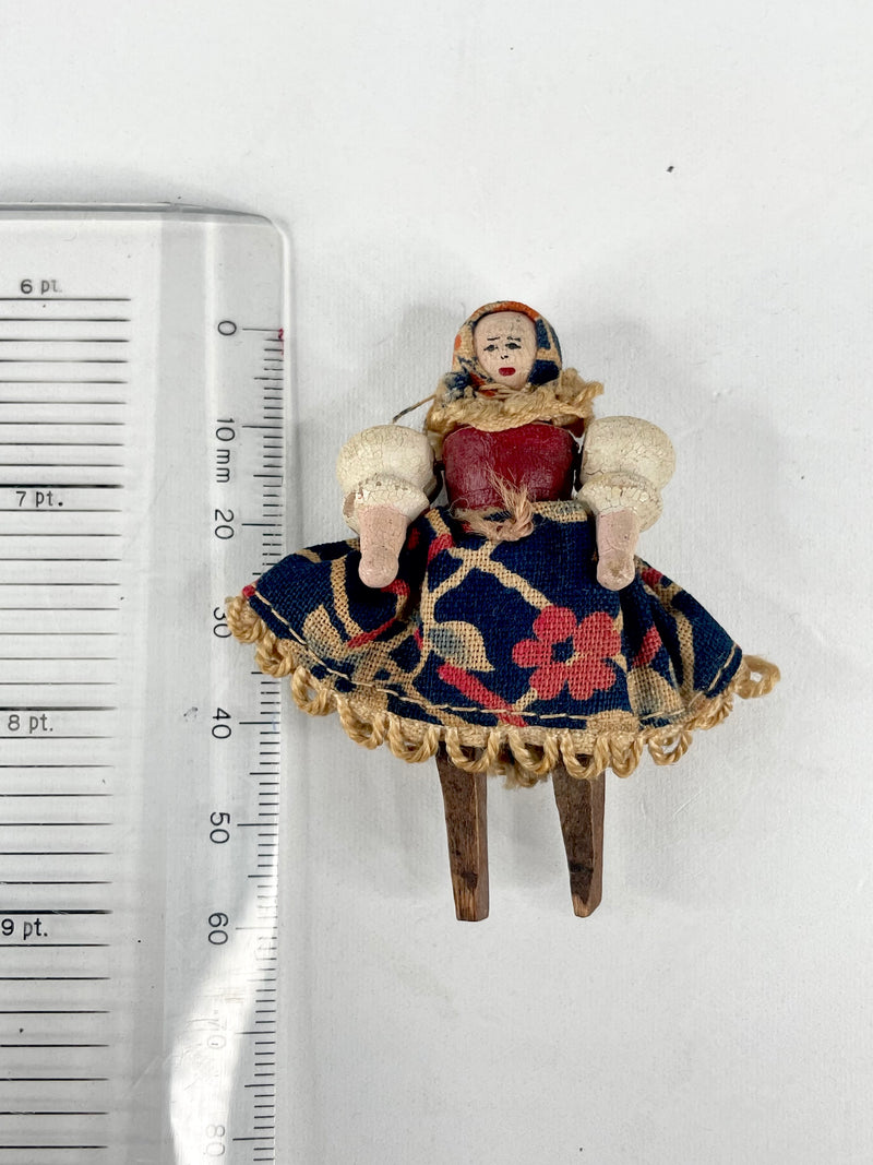 Antique German 6cm Grodnertal Doll