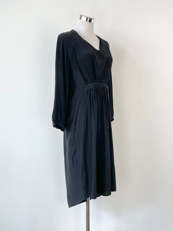 Morrison Black Ruched Long Sleeve Midi Dress - AU8