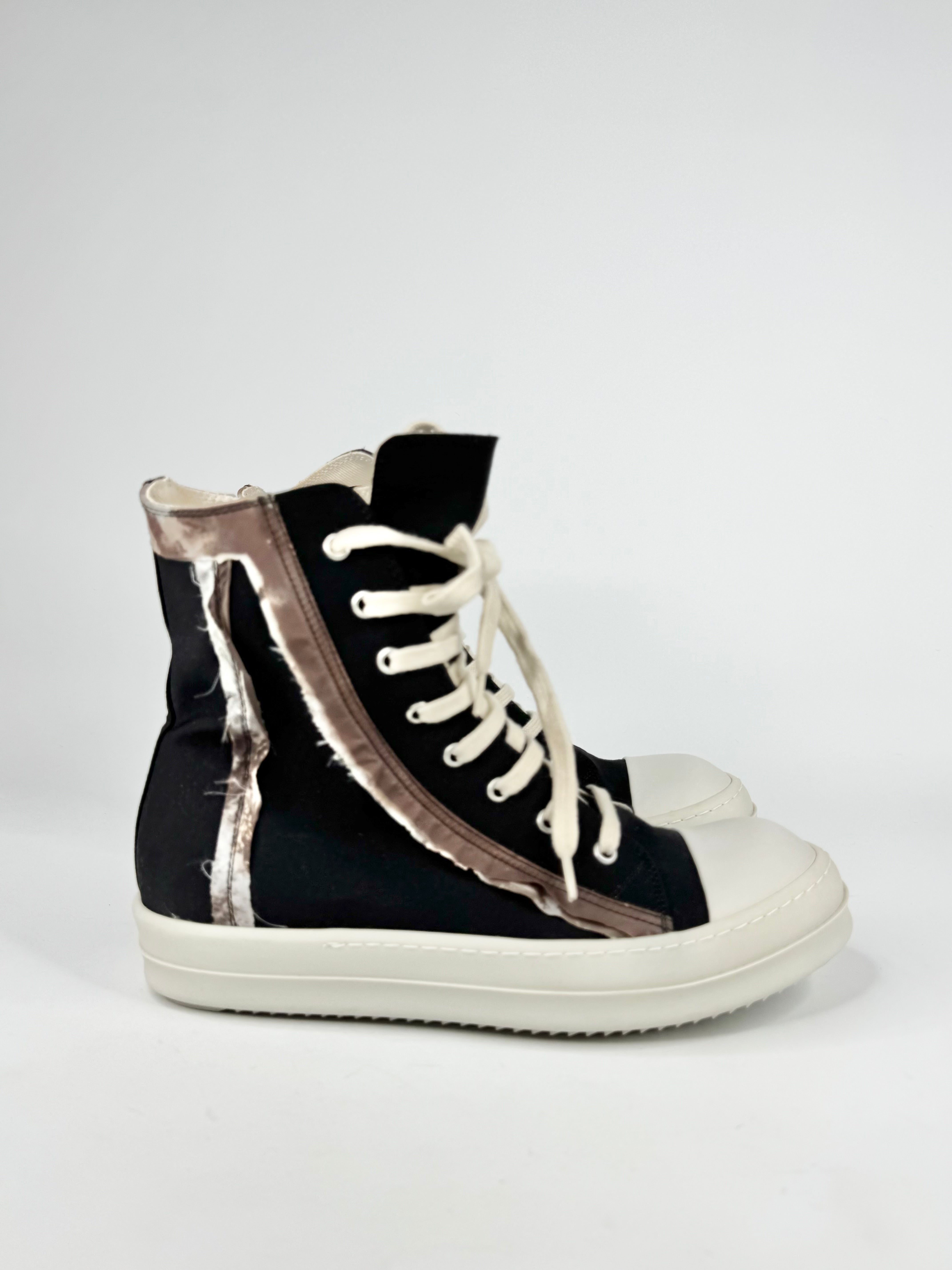 Rick Owens Drkshdw Black & White Ruffle Trim Ramones - EU41