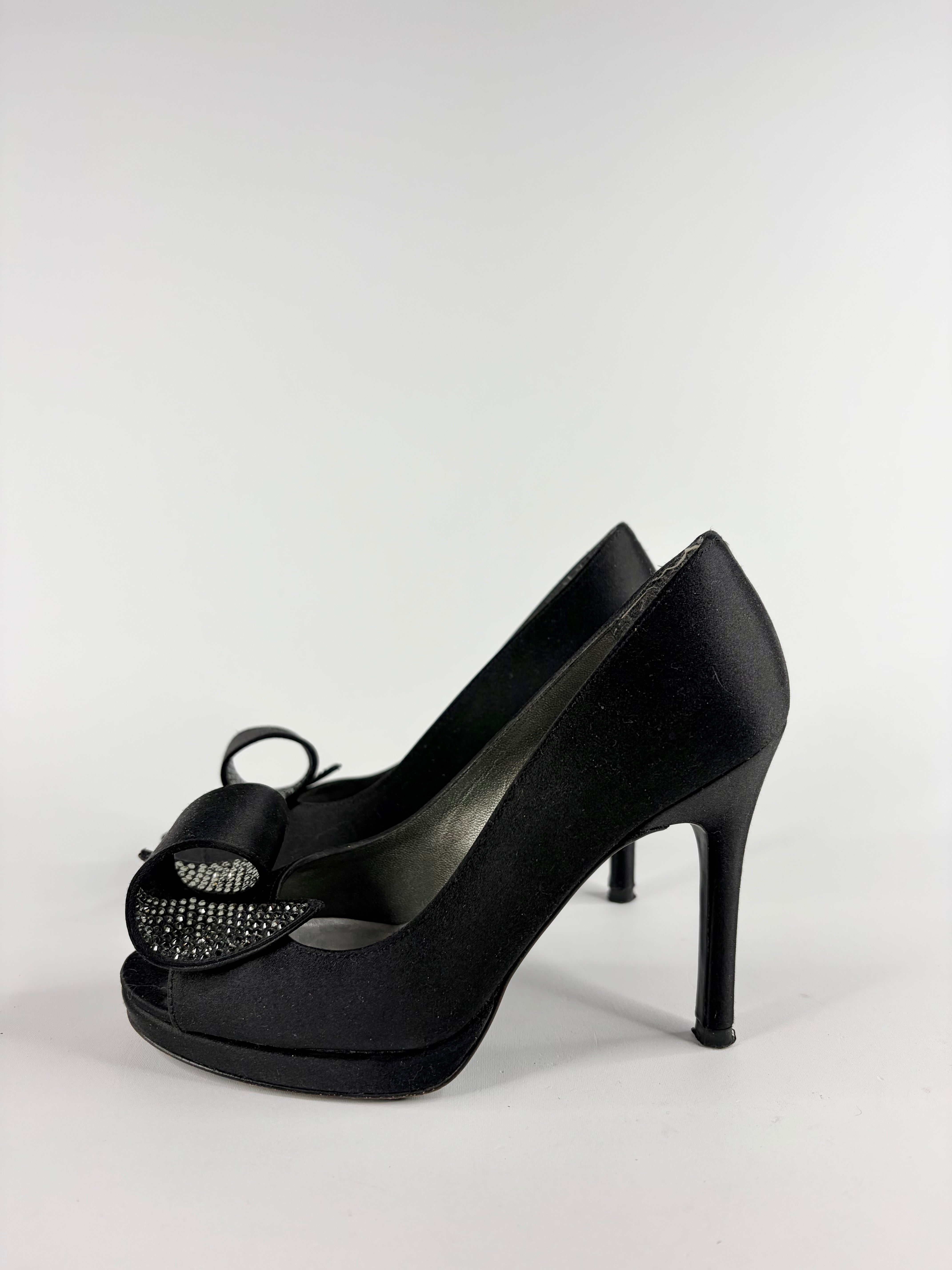 Stuart Weitzman Satin Peep Toe Crystal Flourish Heels - EU35