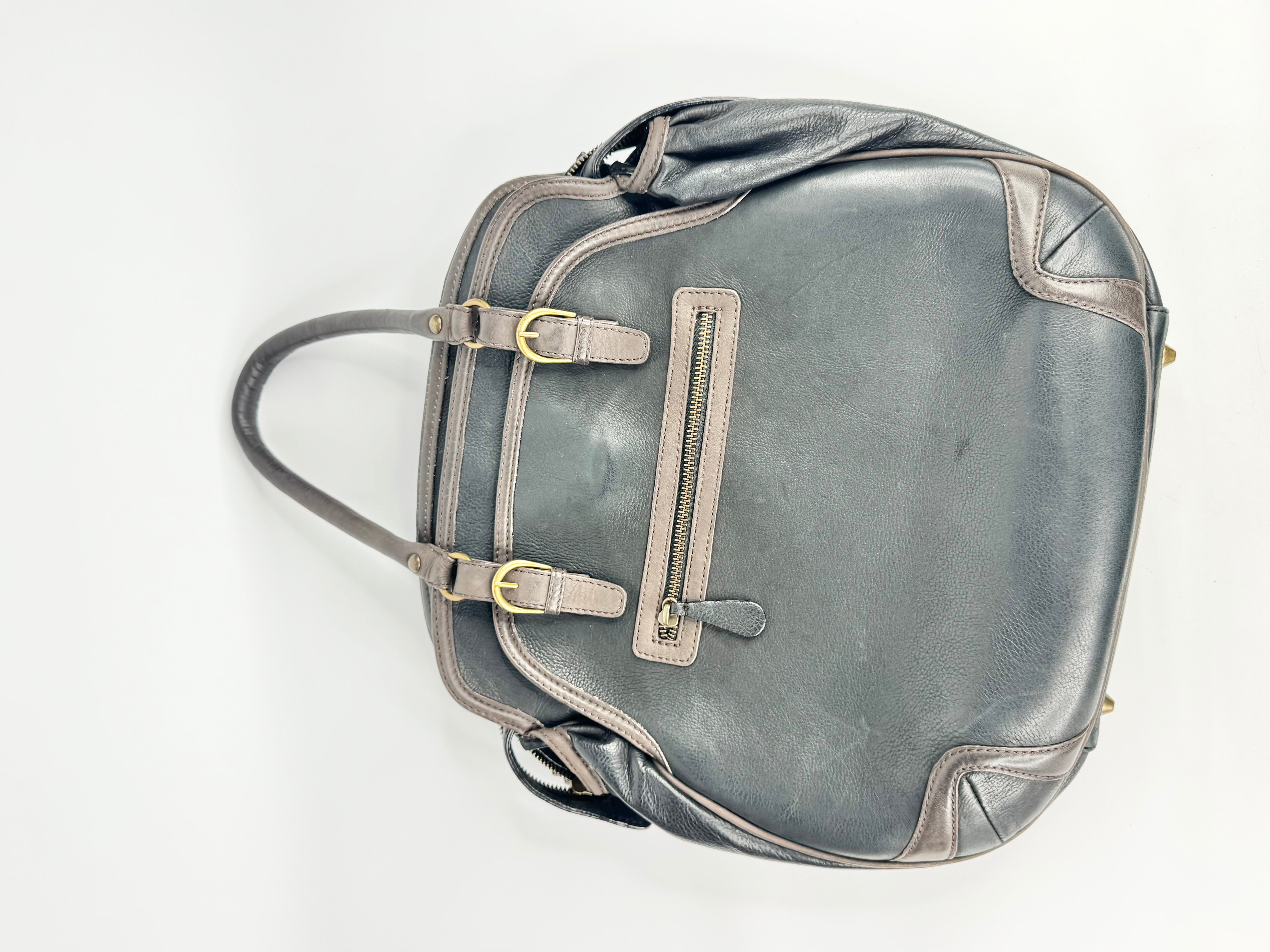 Vintage Inspired Bow Patterned Handbag