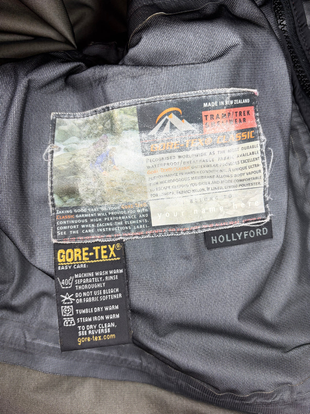 Vintage Macpac Gortex Raincoat - S