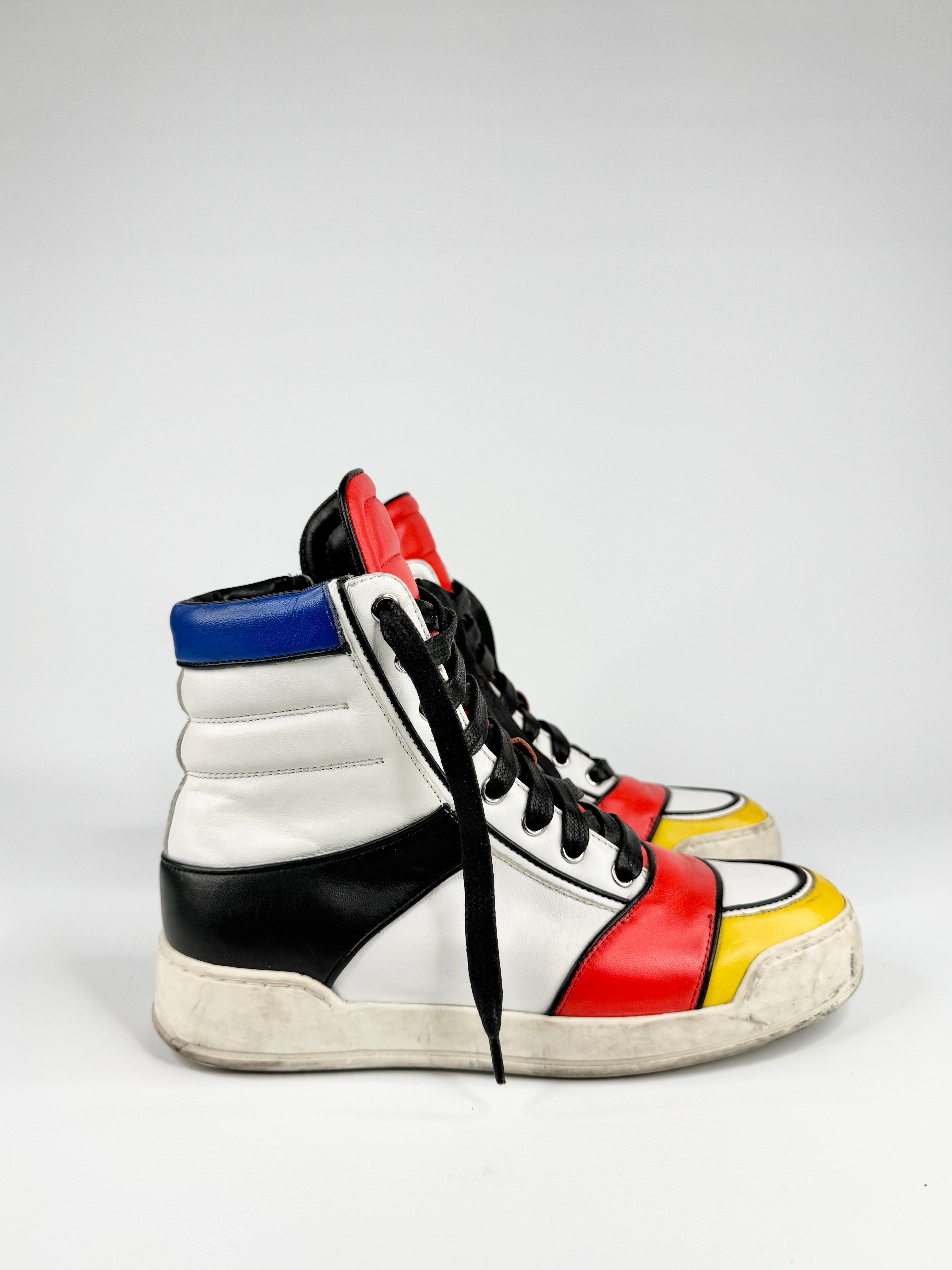 Balmain 2010 era High Top Statement Leather Sneakers - EU36