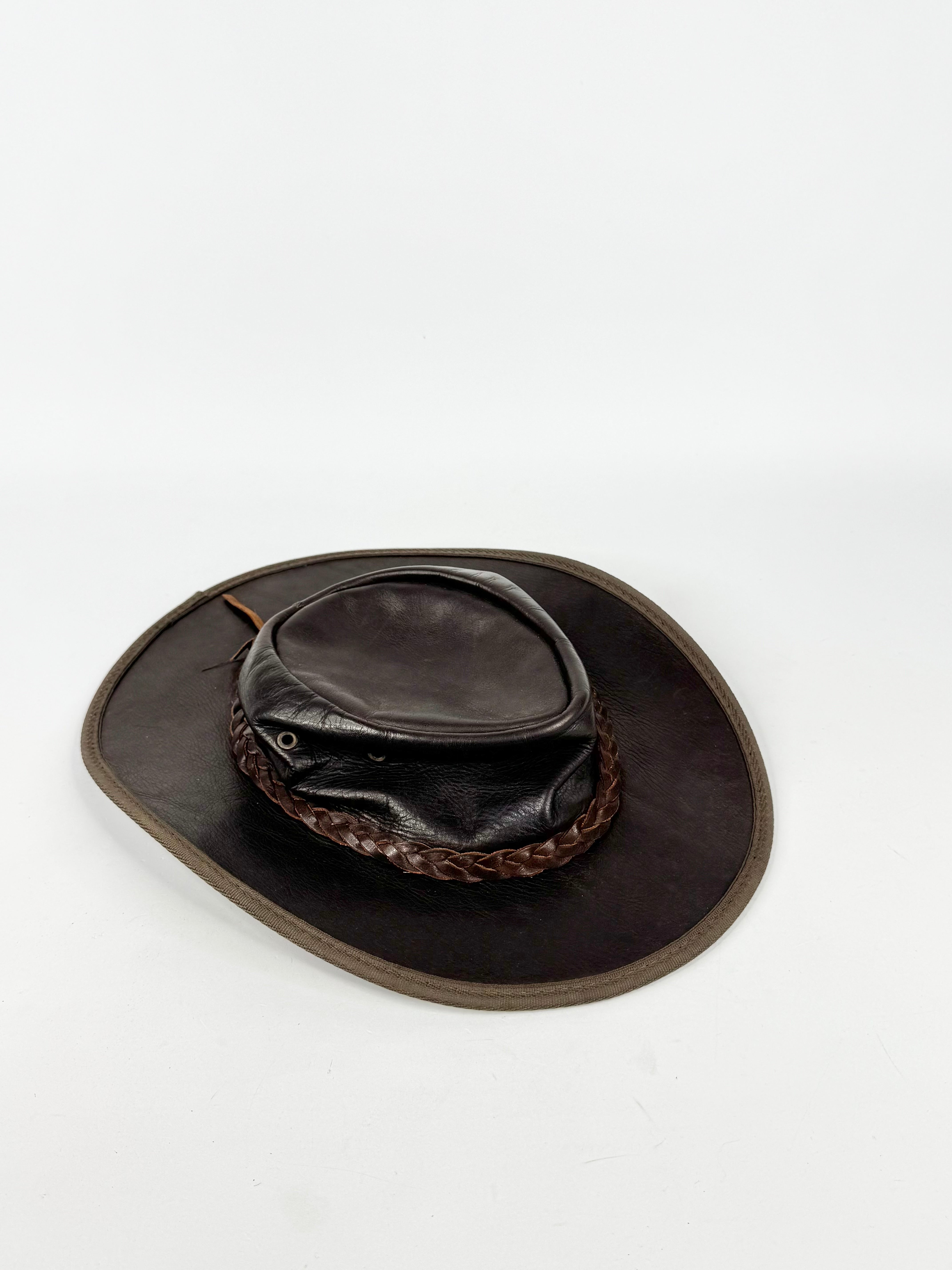 Bahmah Umber Leather Hat - M