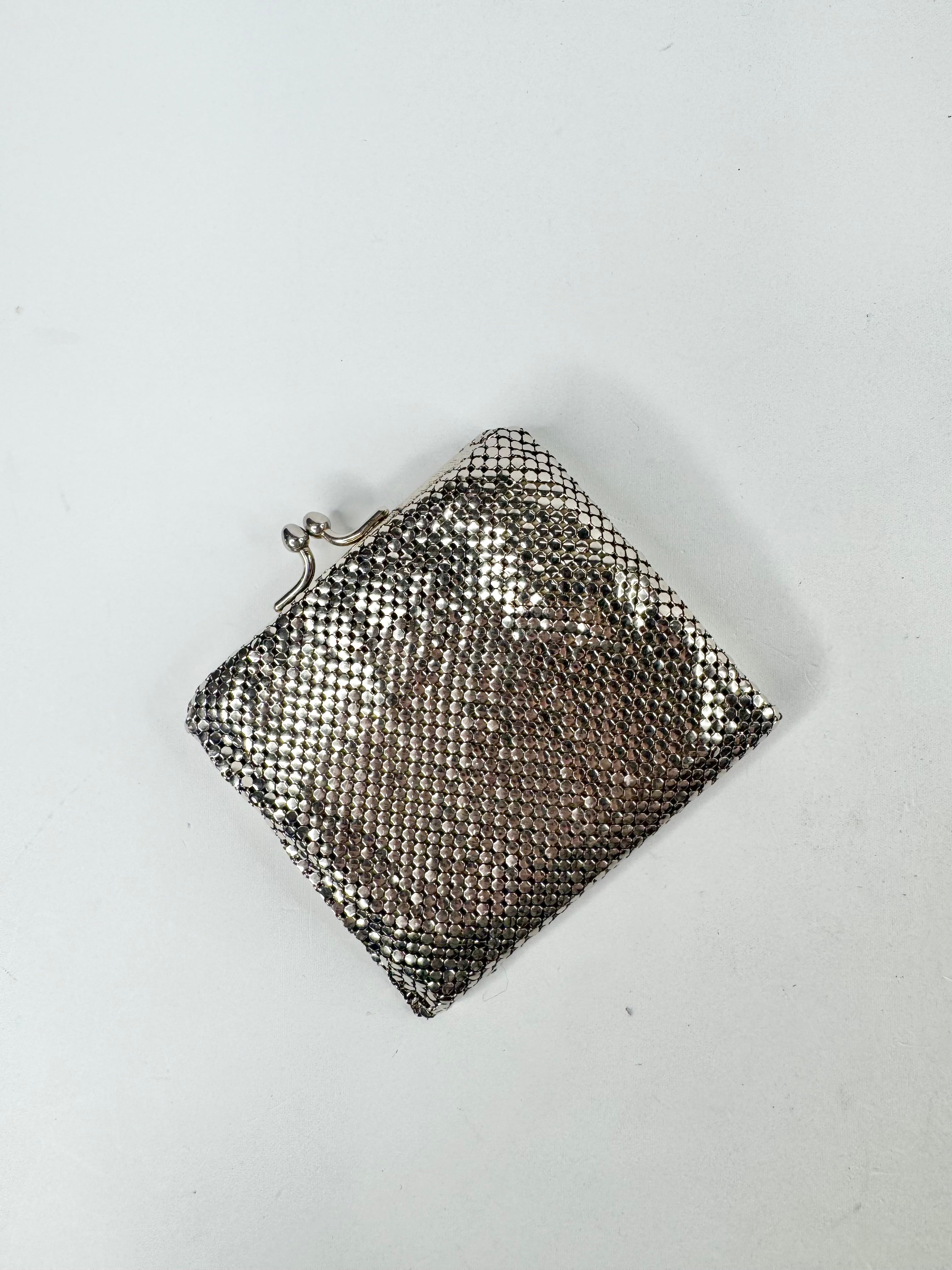 Vintage Glomesh Silver Clasped Wallet